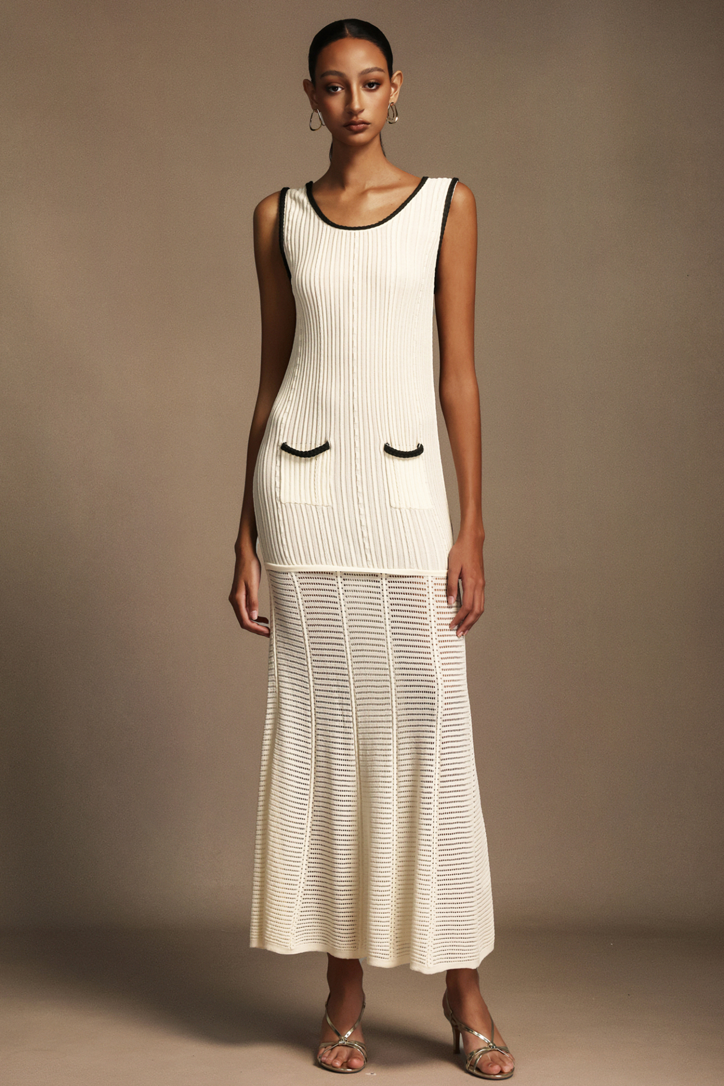 Oyata U-Neck Sleeveless Maxi Dress