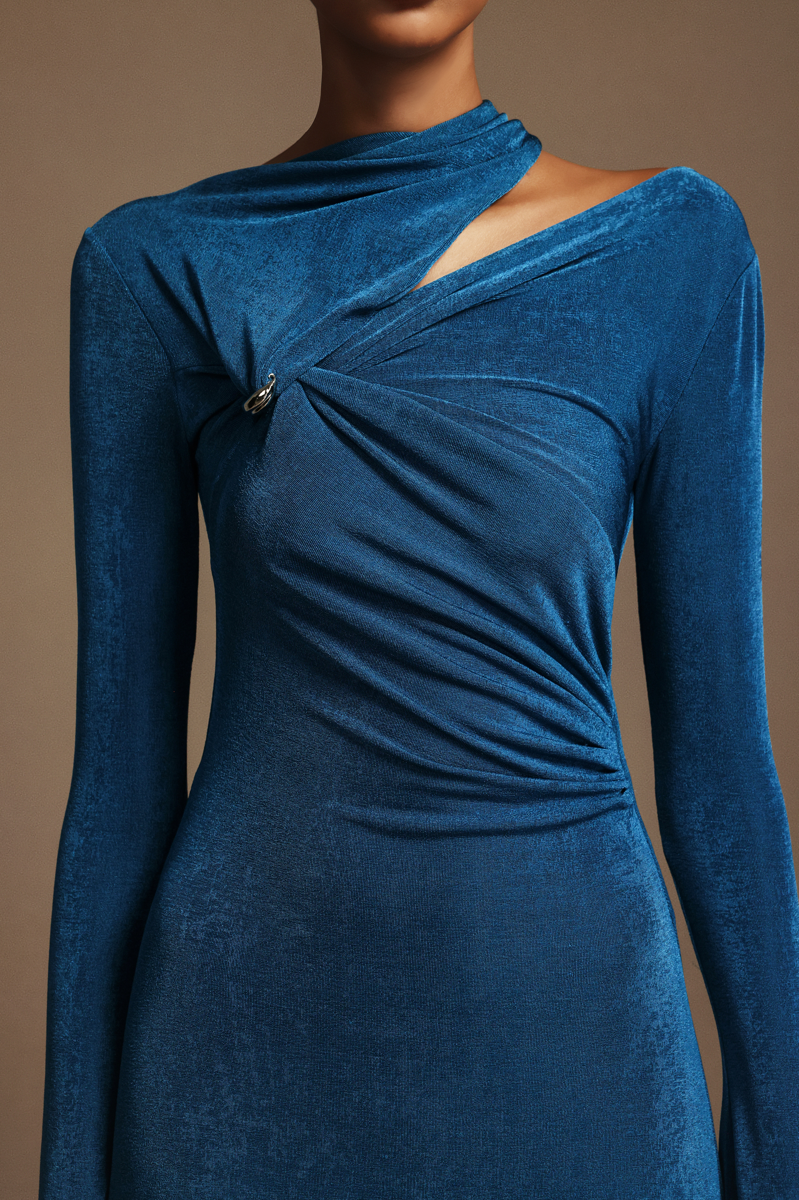 Lunia Long Sleeves Folds Maxi Dress