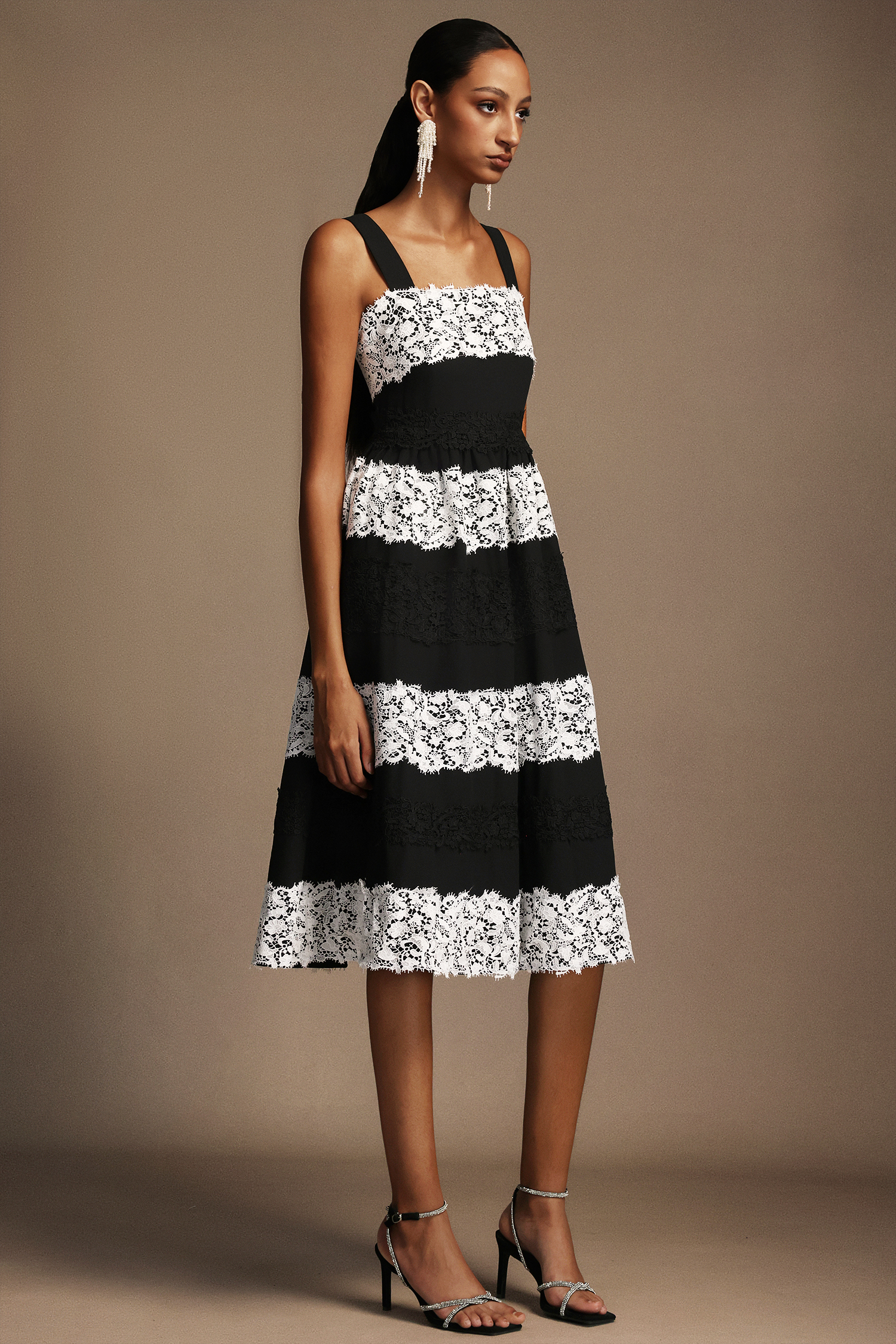 Nettie Halter Sleeveless Lac Midi Dress