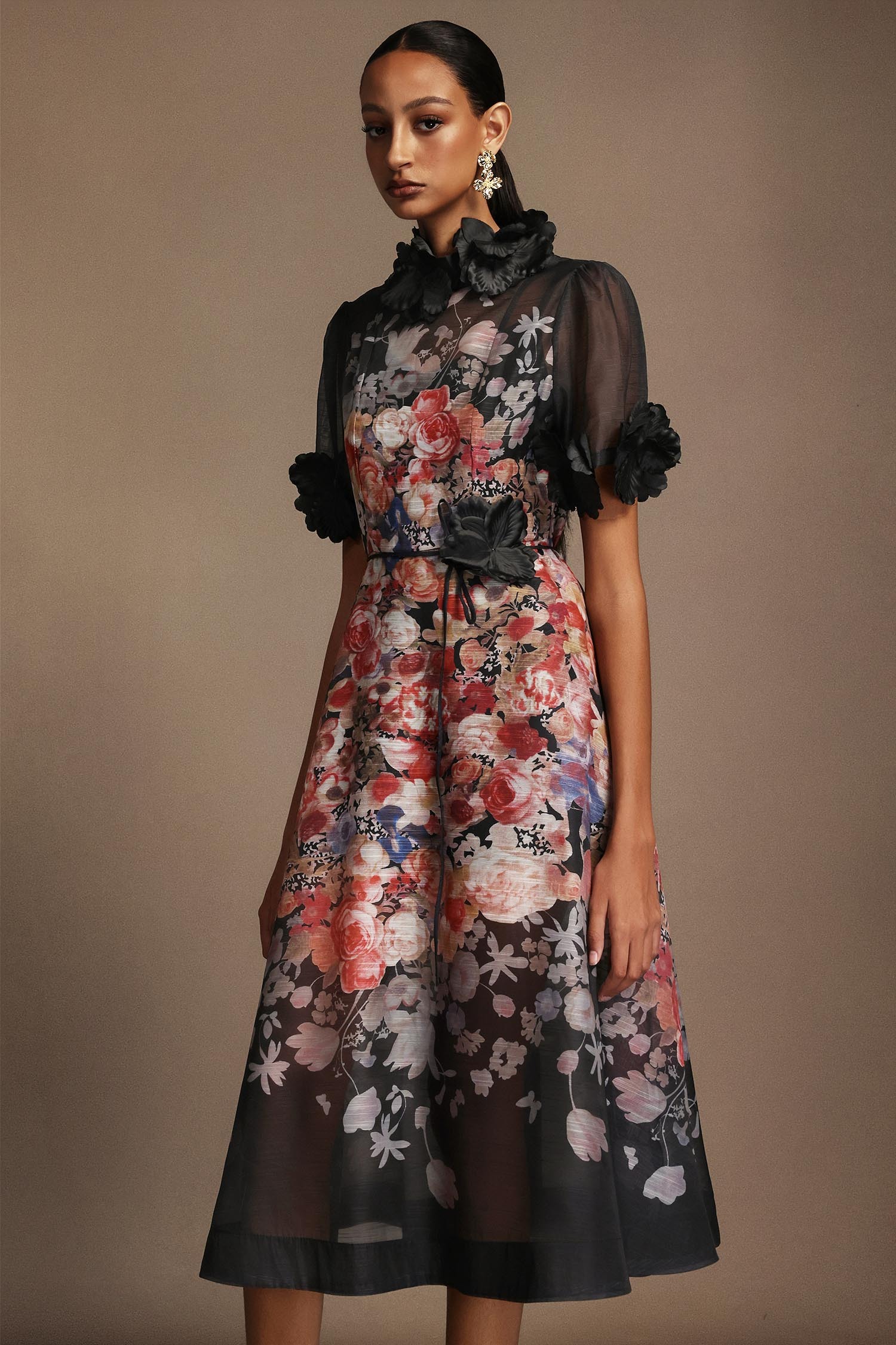 Haliya Short Sleeves Flowers Printed Midi Dress