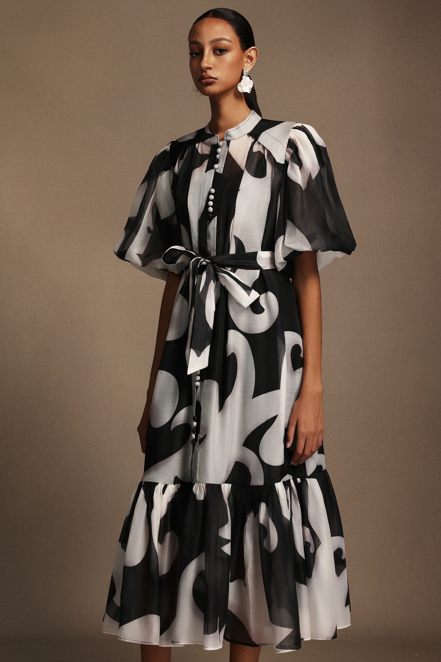 Jacqueline Round Neck Floral Printed Short Sleeves Maxi Dress