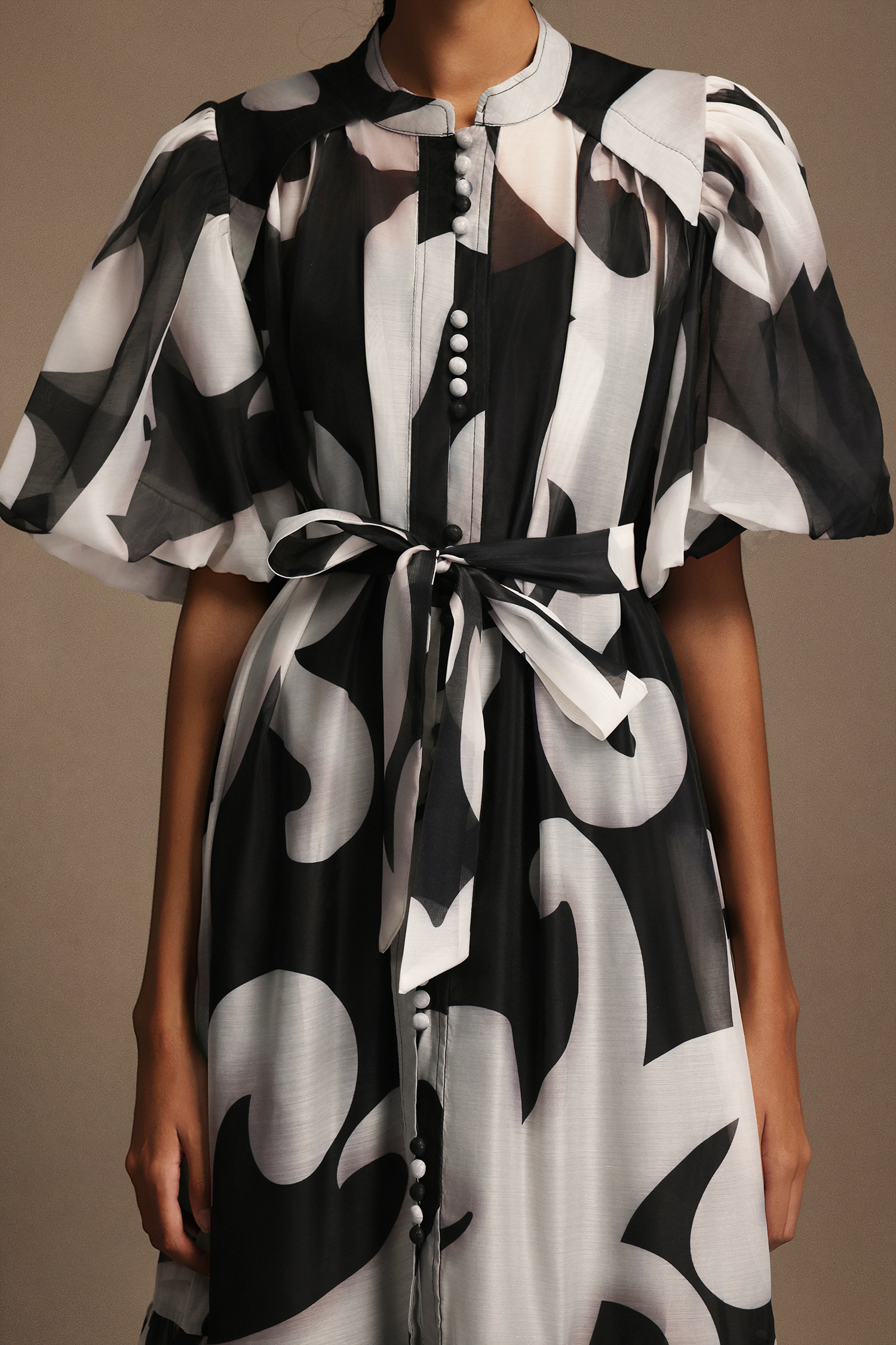 Jacqueline Round Neck Floral Printed Short Sleeves Maxi Dress