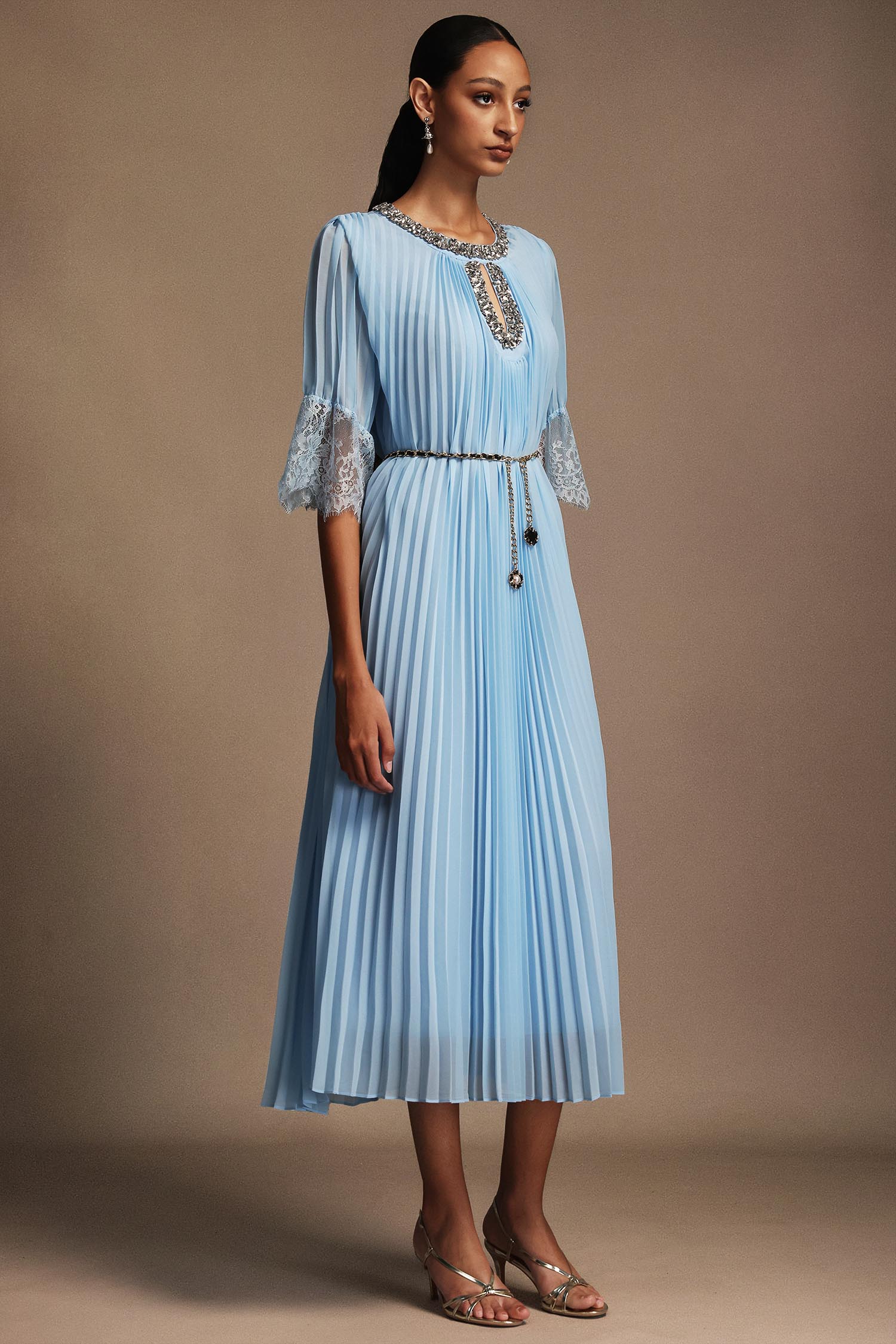 Tada Long Sleeves Lace Diamond Folds Midi Dress