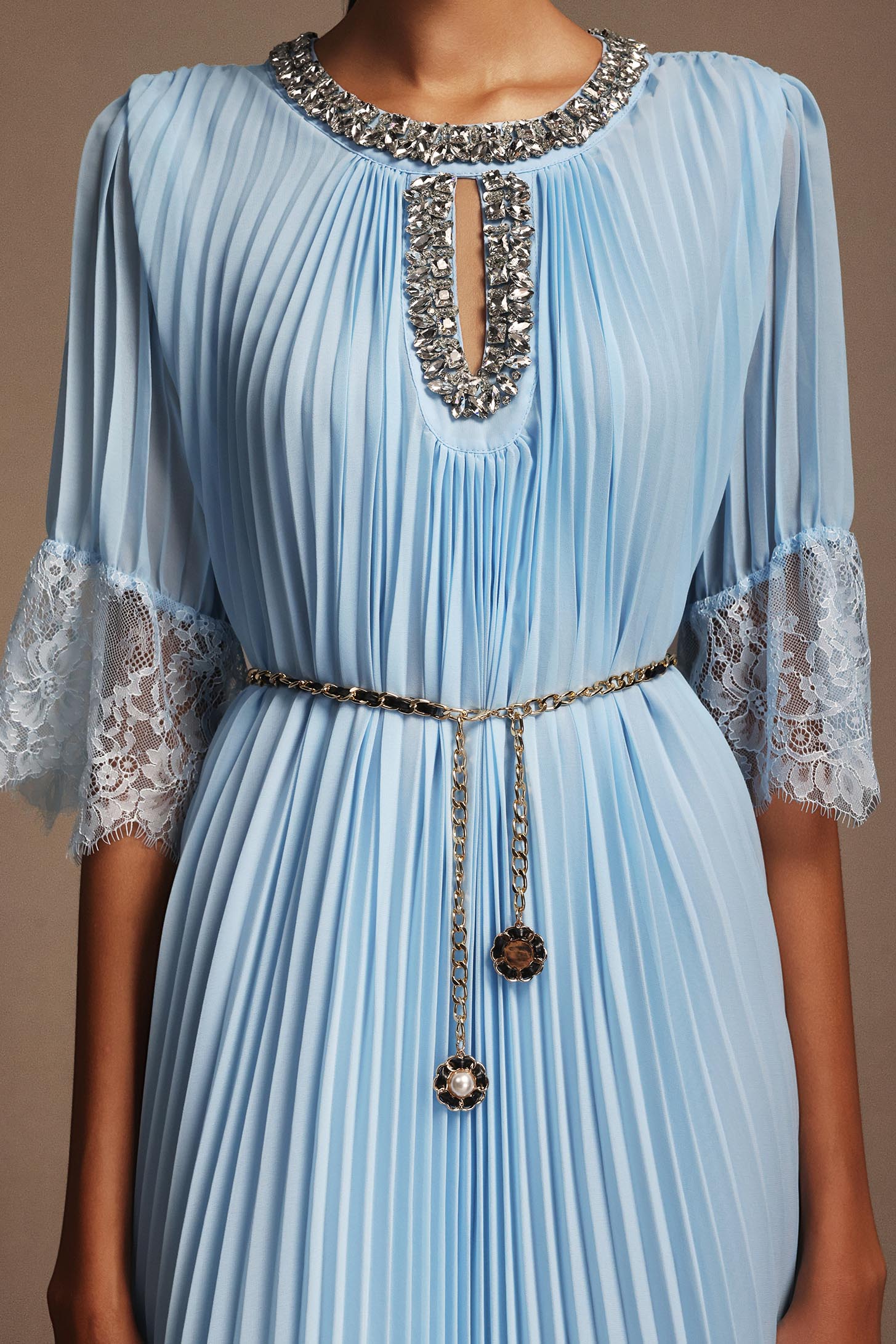 Tada Long Sleeves Lace Diamond Folds Midi Dress