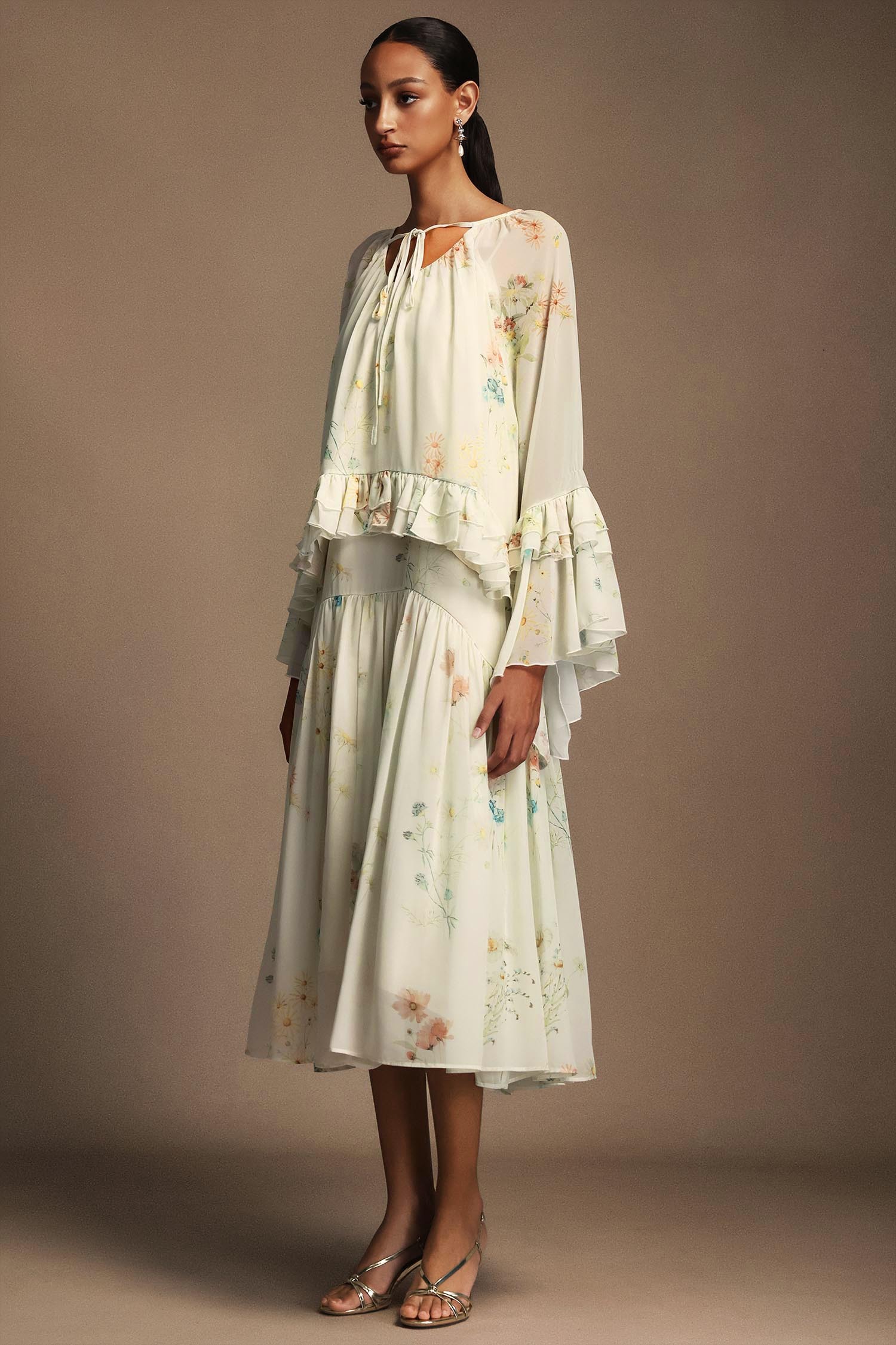 Tasanee Long Sleeves Floral Printed Top And Skirt Two-Piece Set