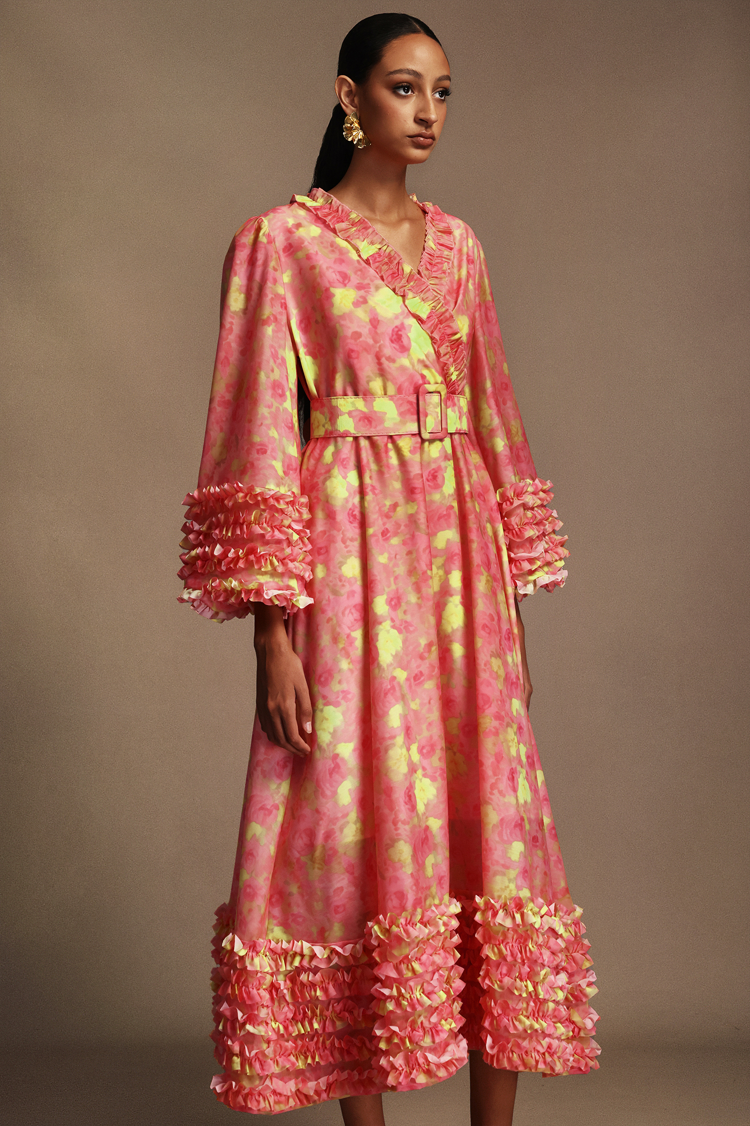 Iresa V-Neck Long Sleeves Floral Printed Maxi Dress