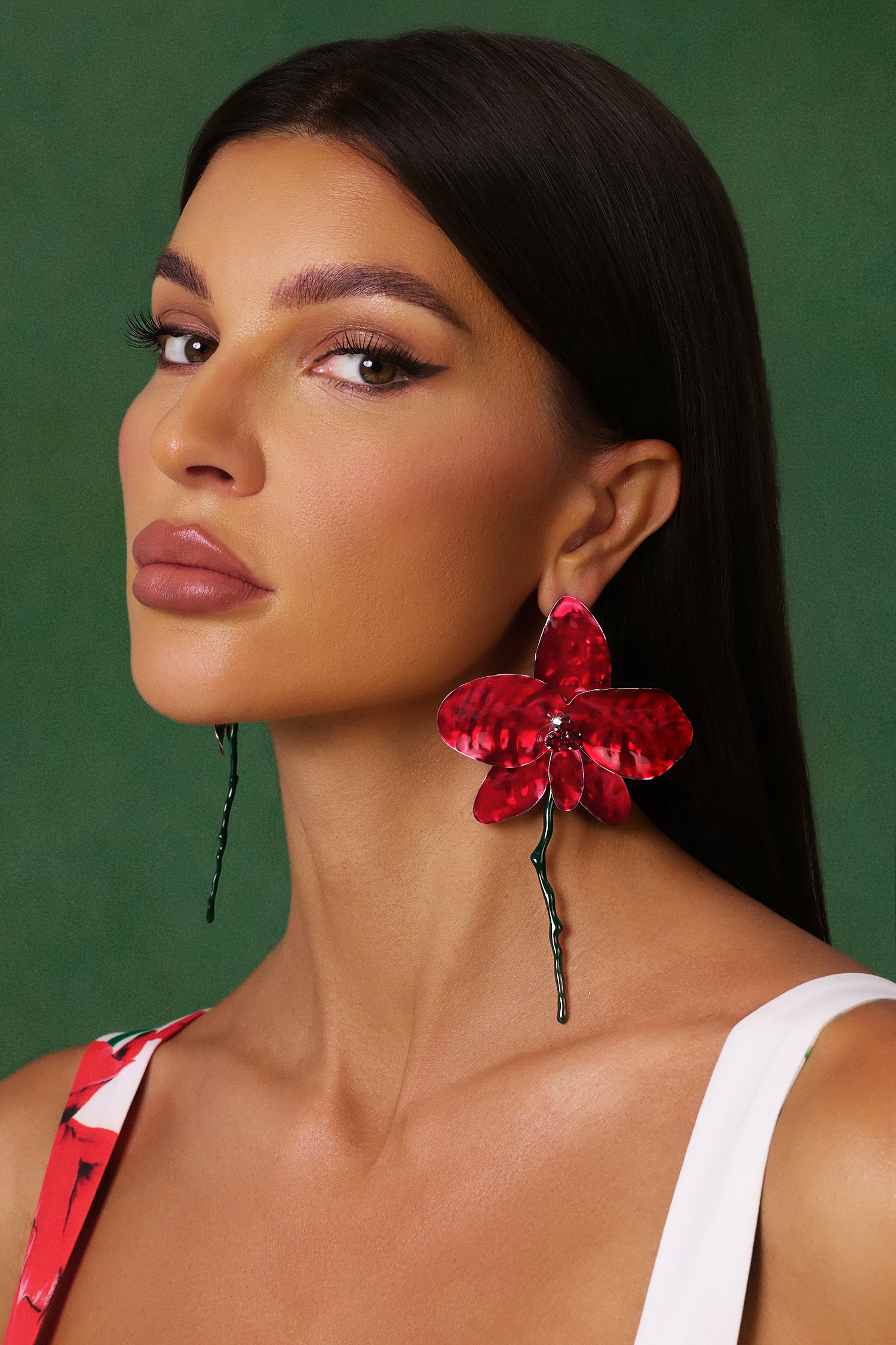 Mio Metal Flowers Earrings
