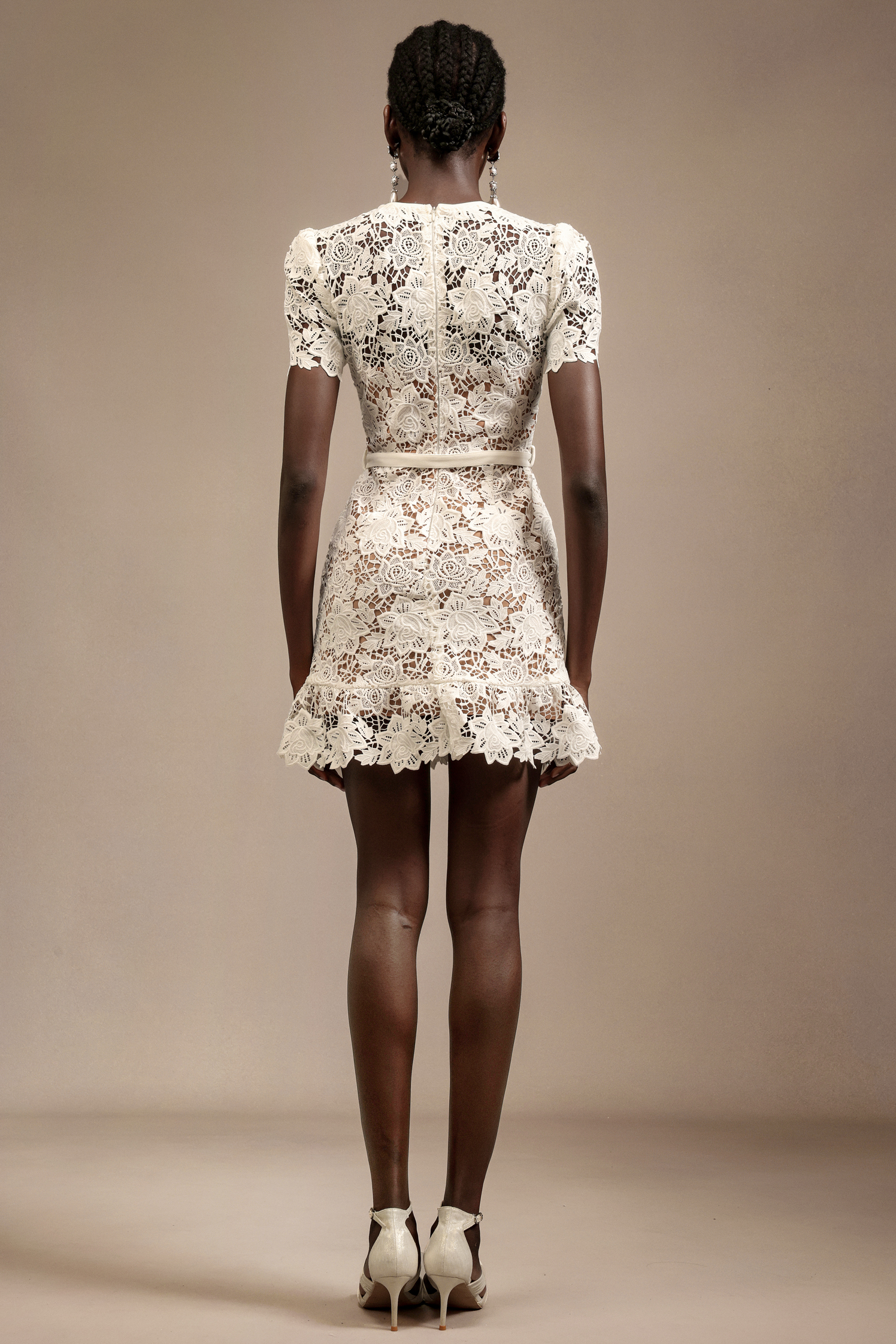 Melisa Round Neck Short Sleeves Diamond Lace Mini Dress