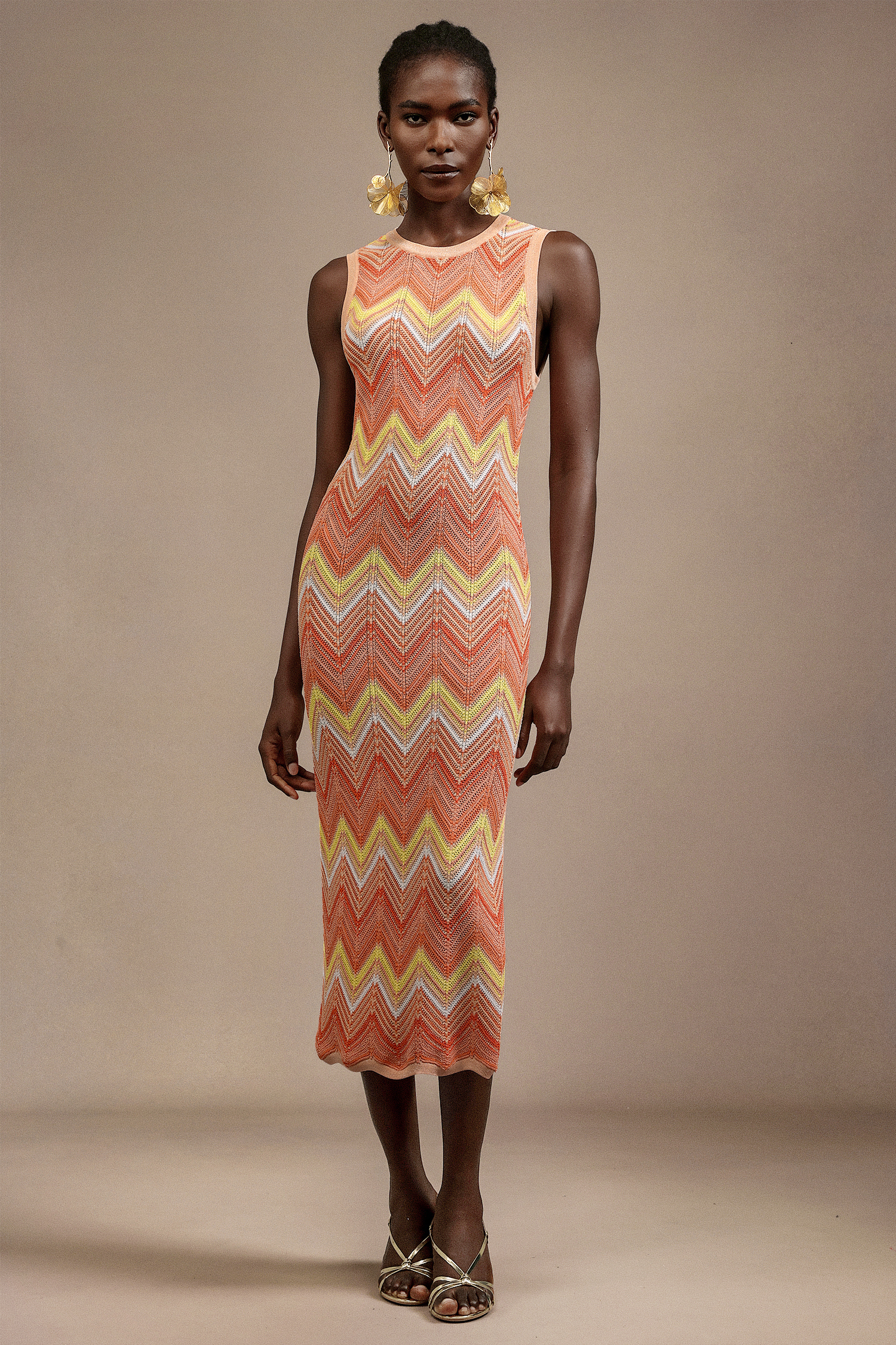 Laurie Sleeveless Round Neck Wave Pattern Midi Dress