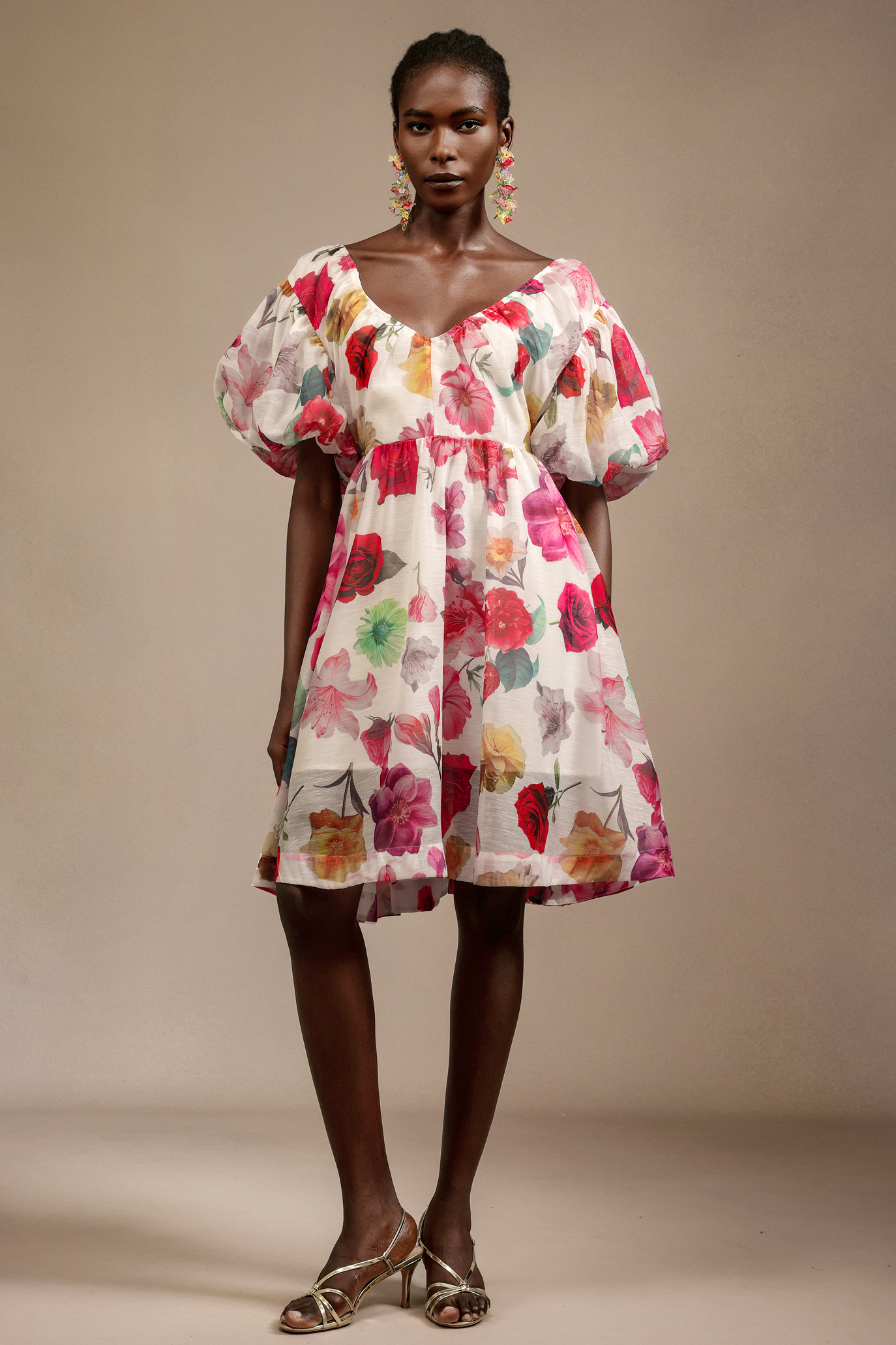 Kolari V-Neck Short Sleeves Floral Printed Mini Dress