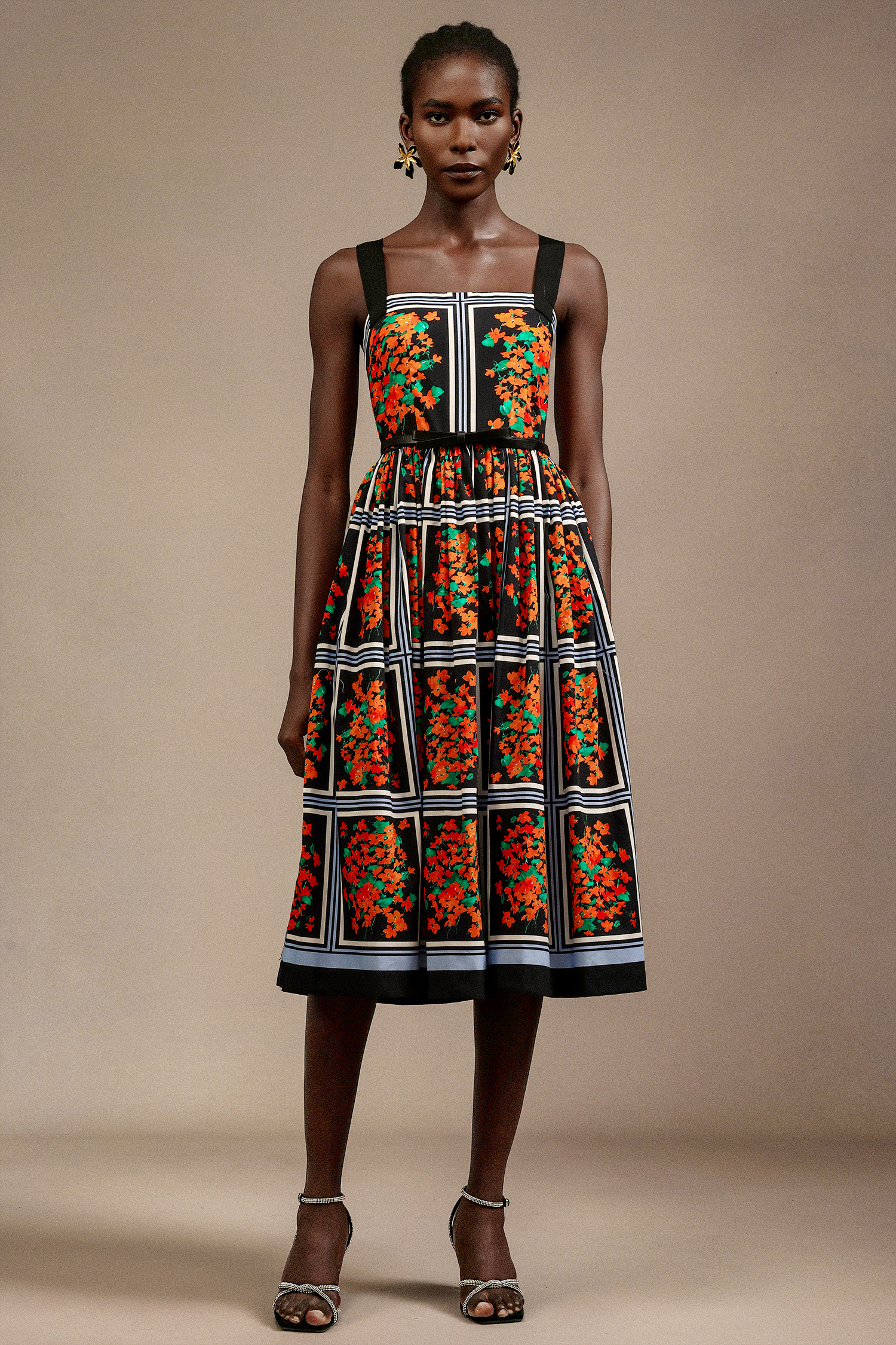 Qearl Halter Floral Printed Midi Dress