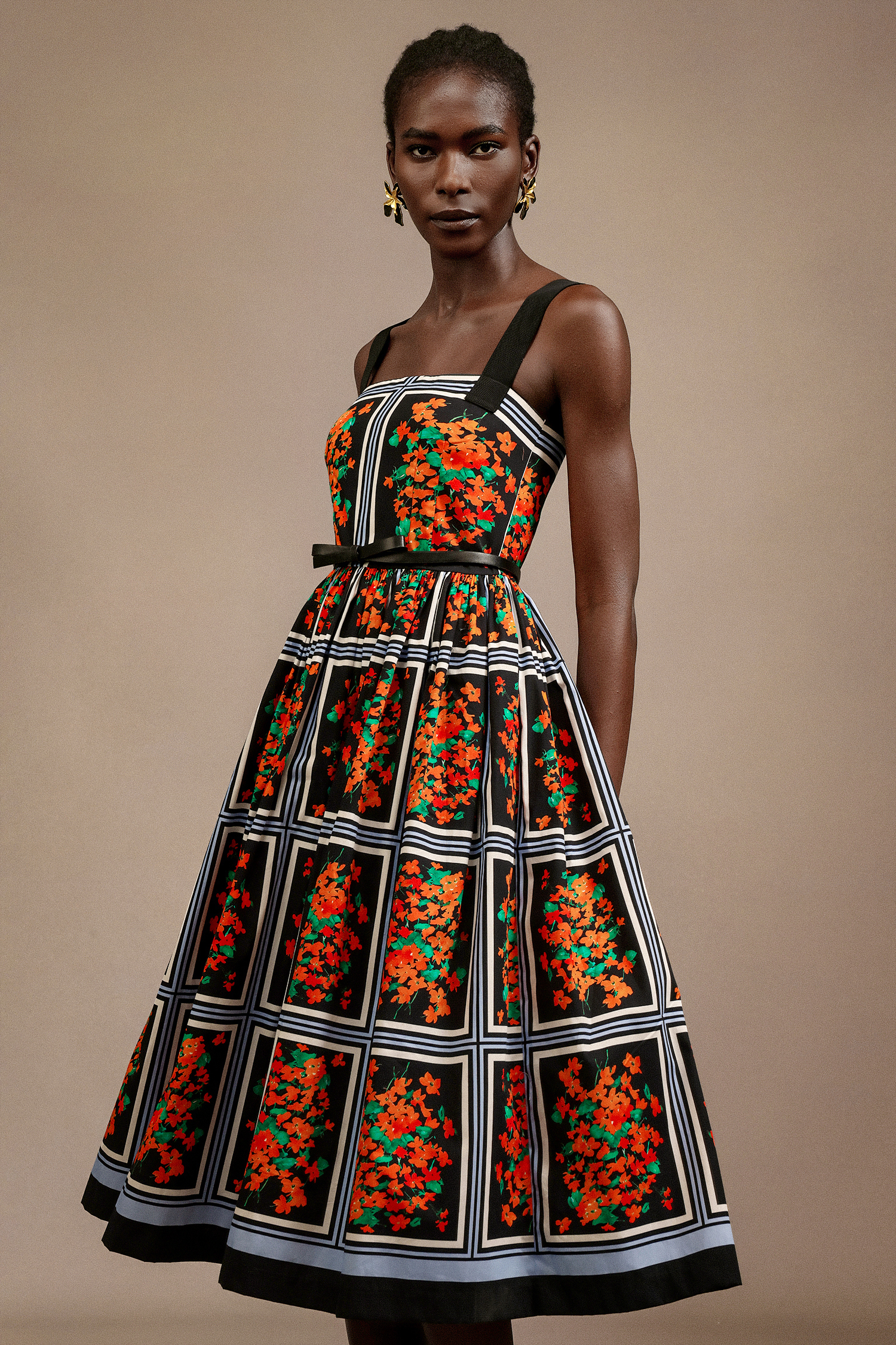 Qearl Halter Floral Printed Midi Dress