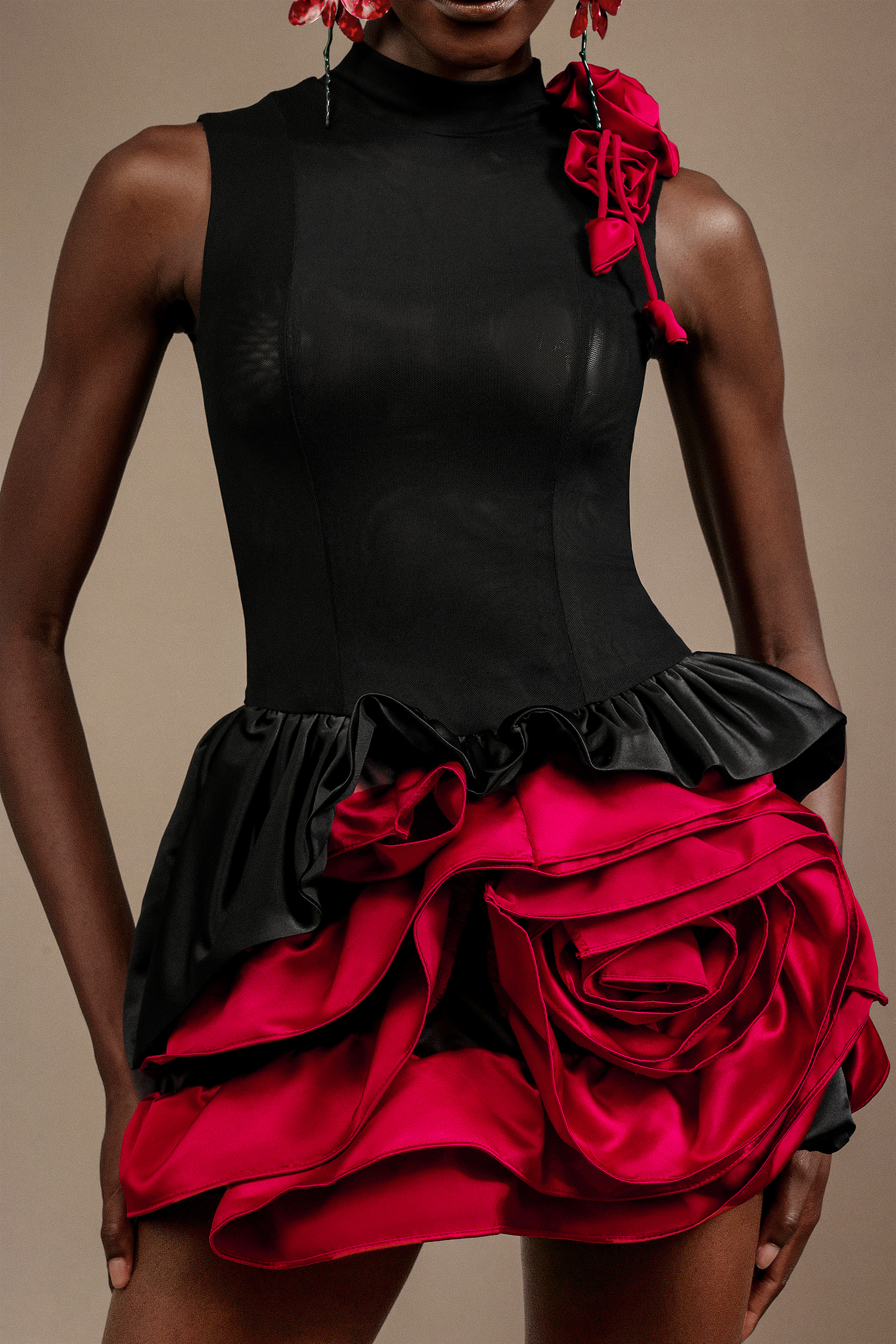 Vincy Sleeveless Flowers Mini Dress