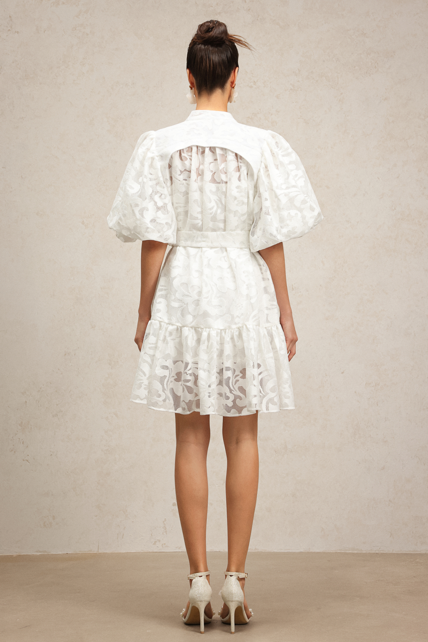 Wilisa Short Sleeves Jacquard Mini Dress