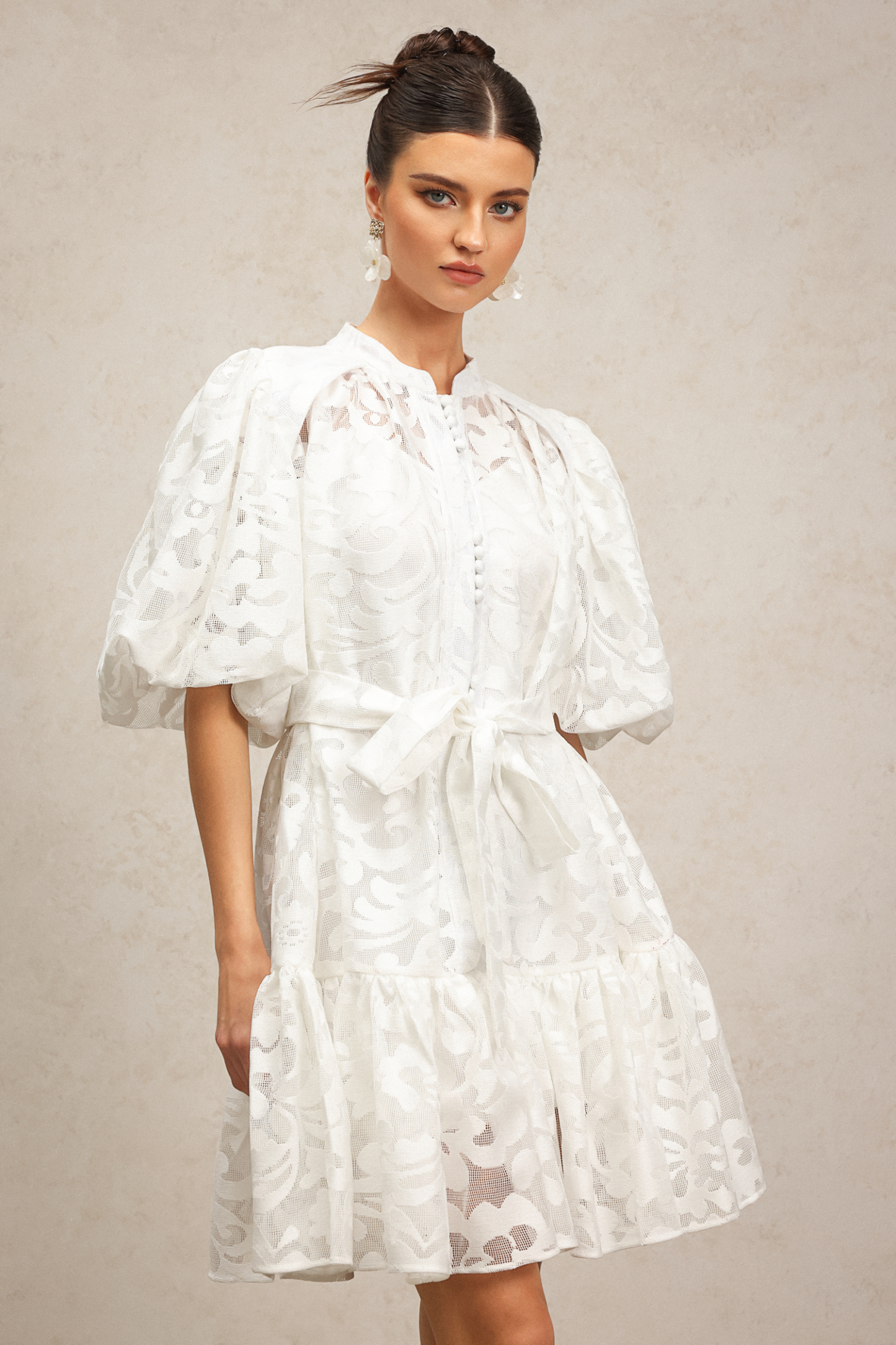 Wilisa Short Sleeves Jacquard Mini Dress