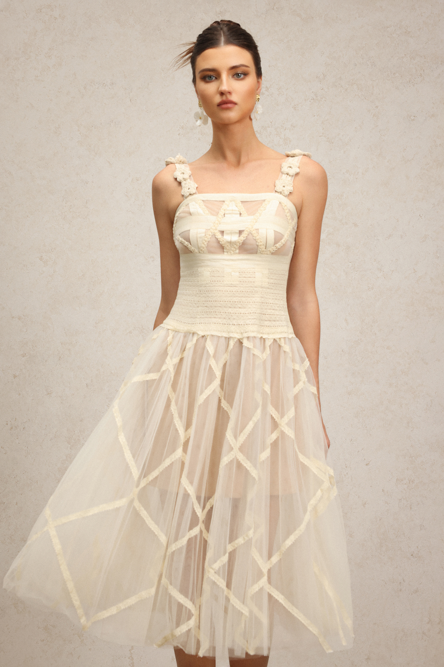Viomo Halter Pearl Flowers Lace Embroidery Midi Dress