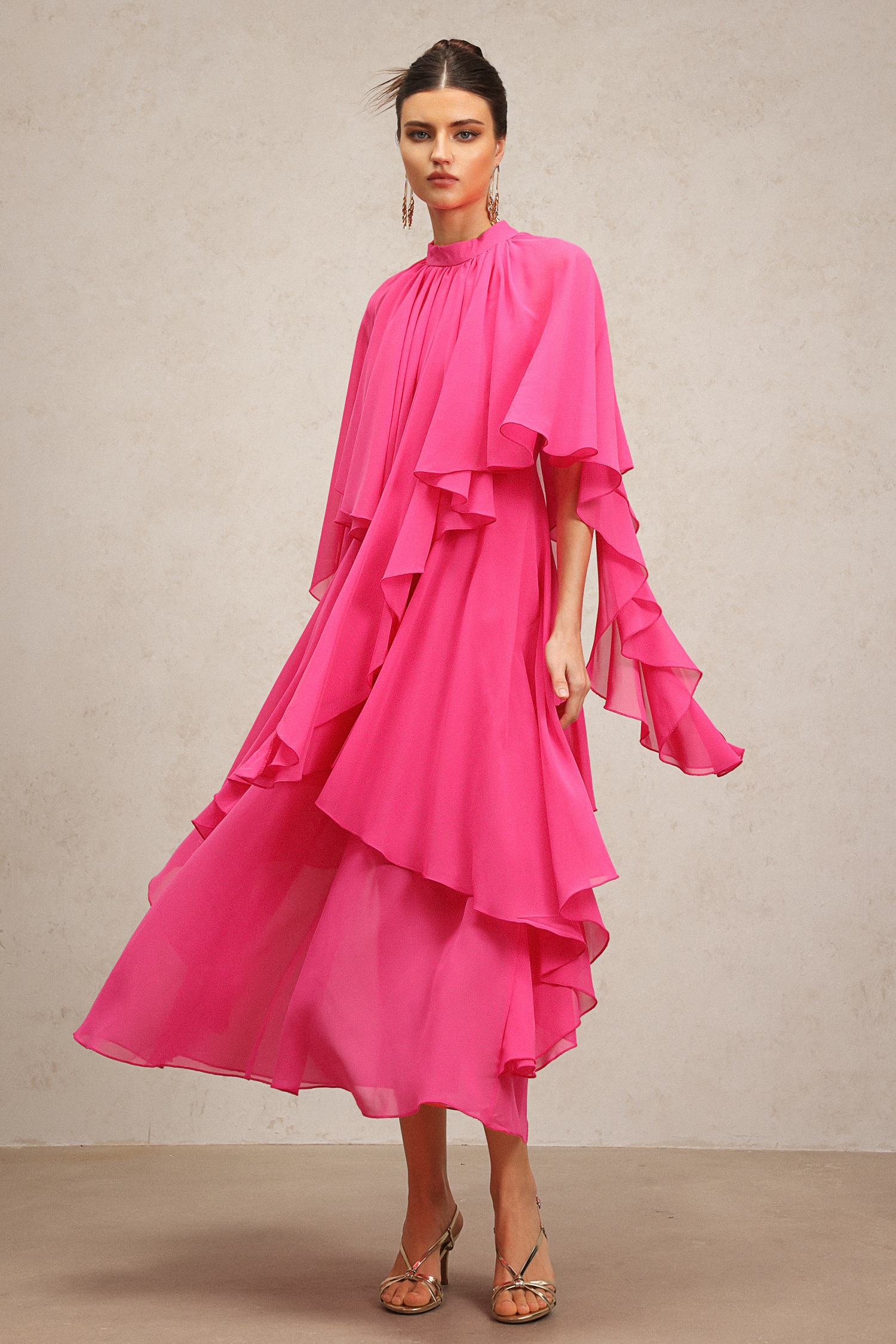 Kimivi Asymmetric Elbow Sleeves Folds Maxi Dress