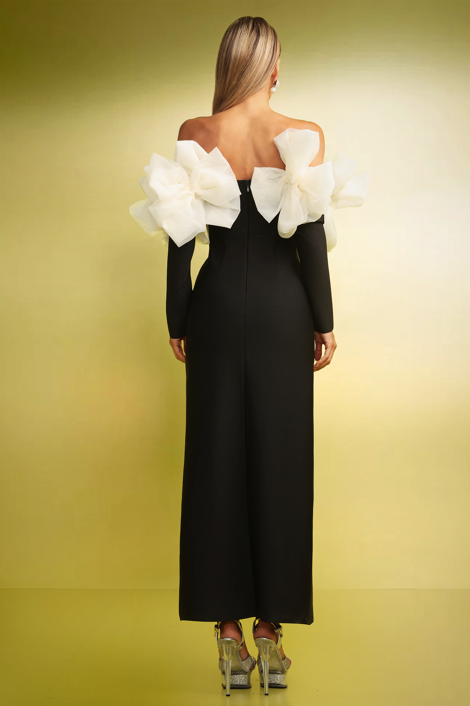Oiala Strapless Long Sleeves Bows Bandage Maxi Dress