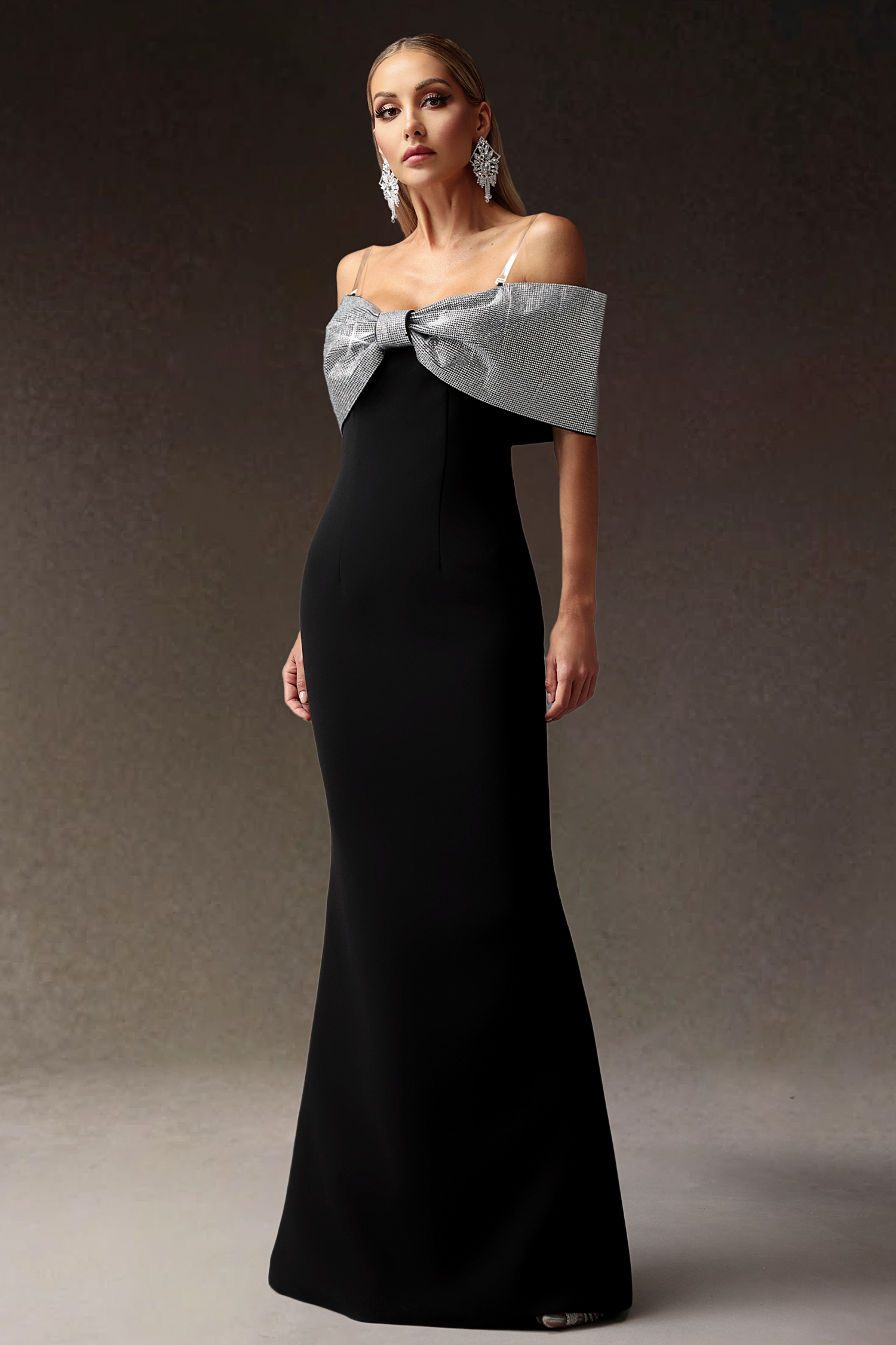 Liopa Bow Diamond Slim Maxi Dress