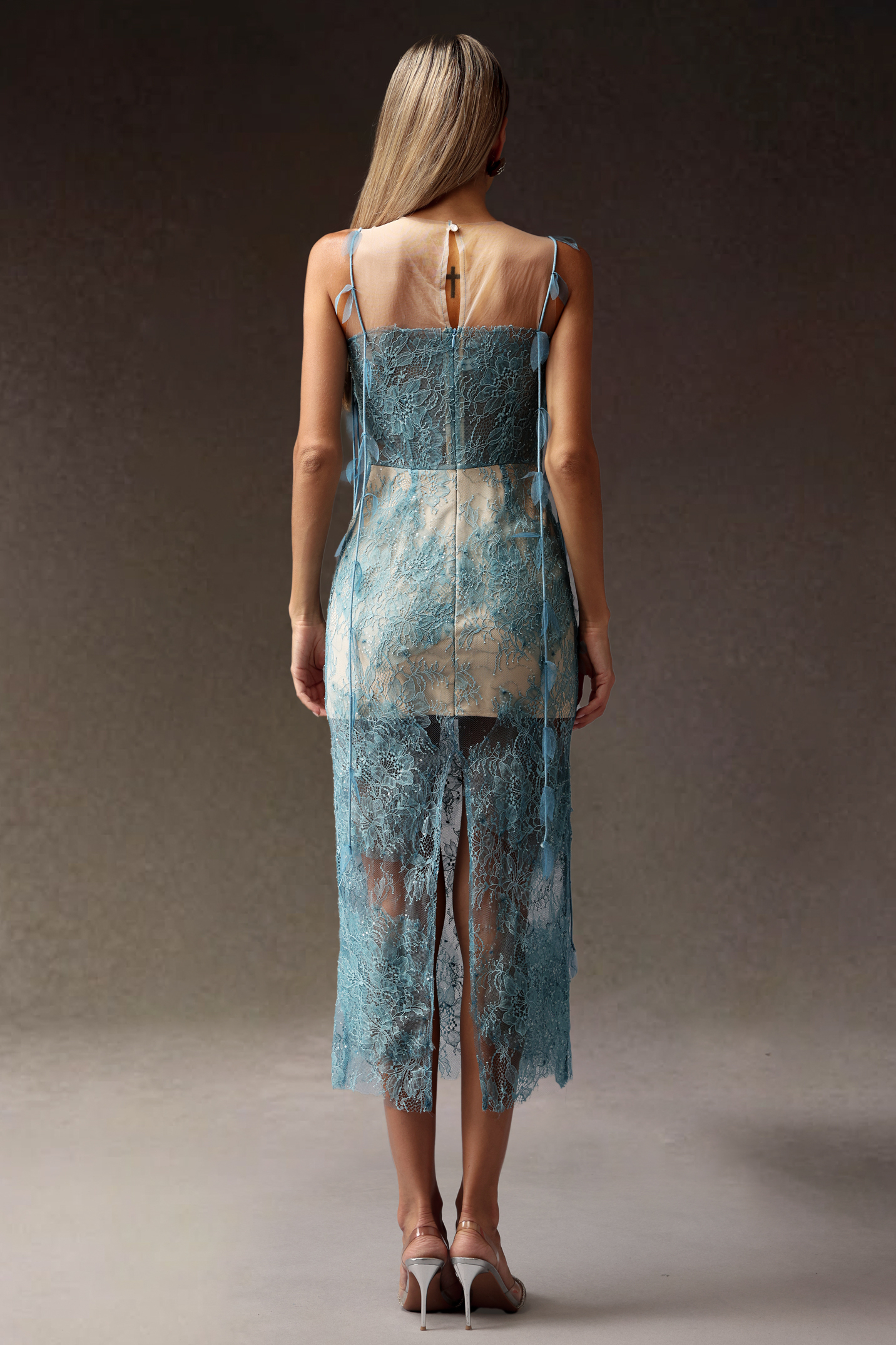 Pillnee Sleeveless Flowers Lace Sequins Maxi Dress