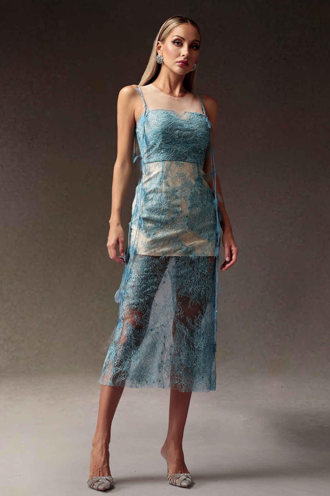 Pillnee Sleeveless Flowers Lace Sequins Maxi Dress
