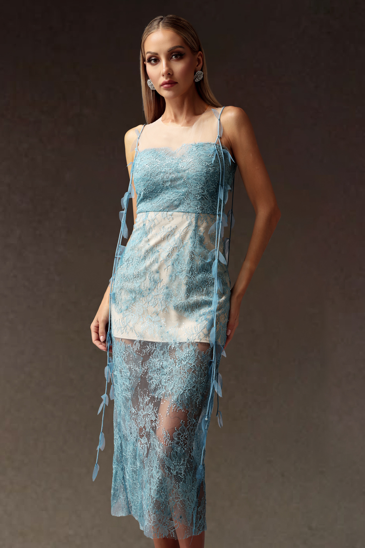 Pillnee Sleeveless Flowers Lace Sequins Maxi Dress