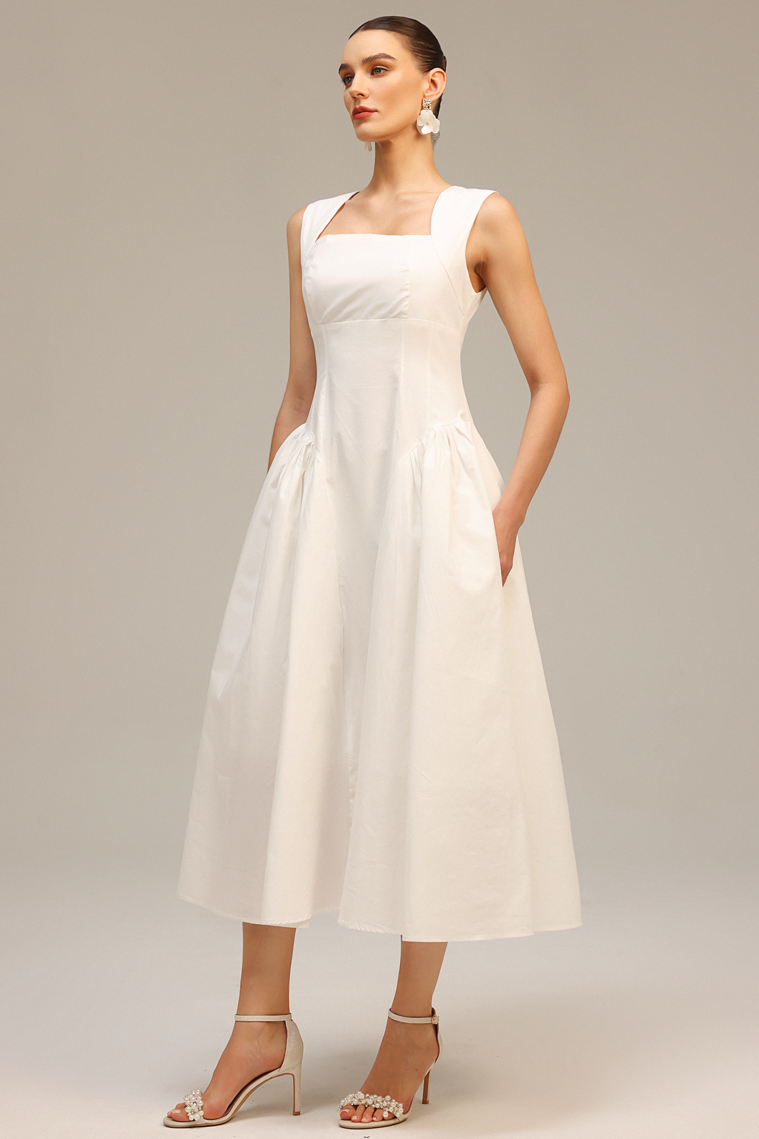 Kira Sleeveless Midi Dress