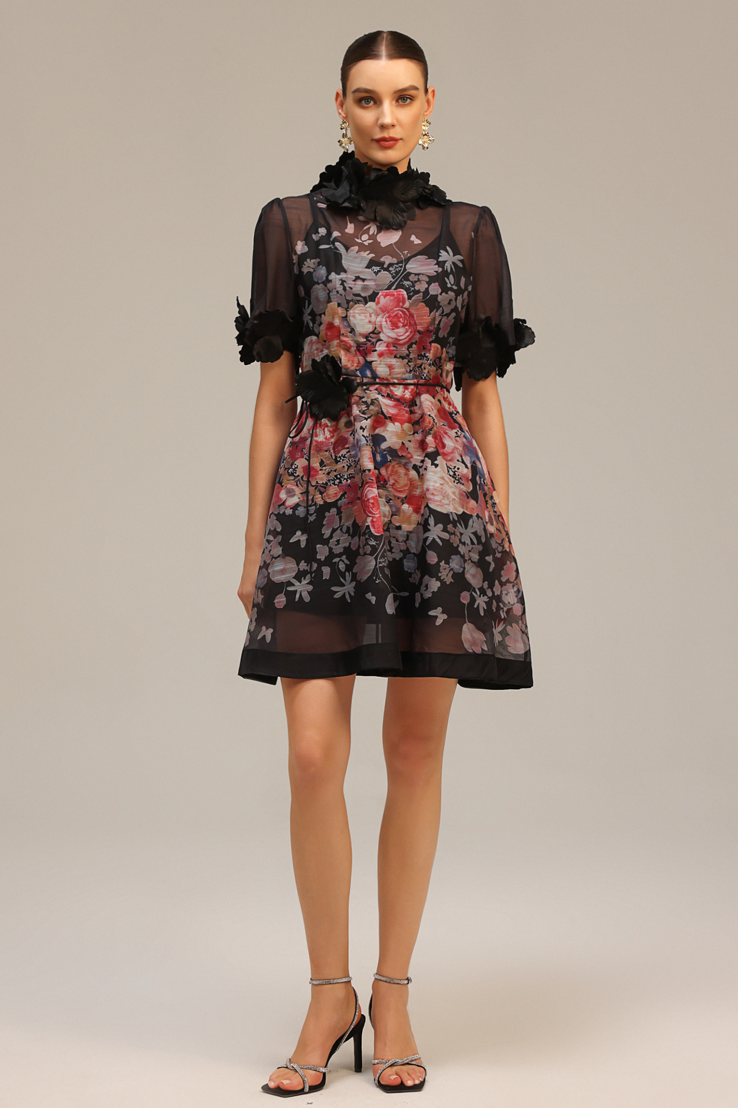 Sakude Short Sleeves Flowers Printed Mini Dress