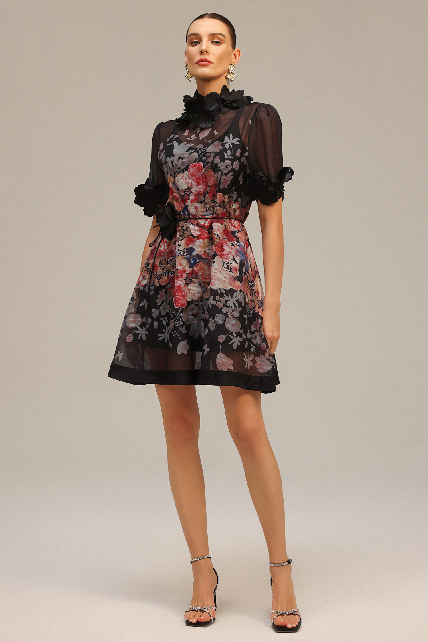 Sakude Short Sleeves Flowers Printed Mini Dress