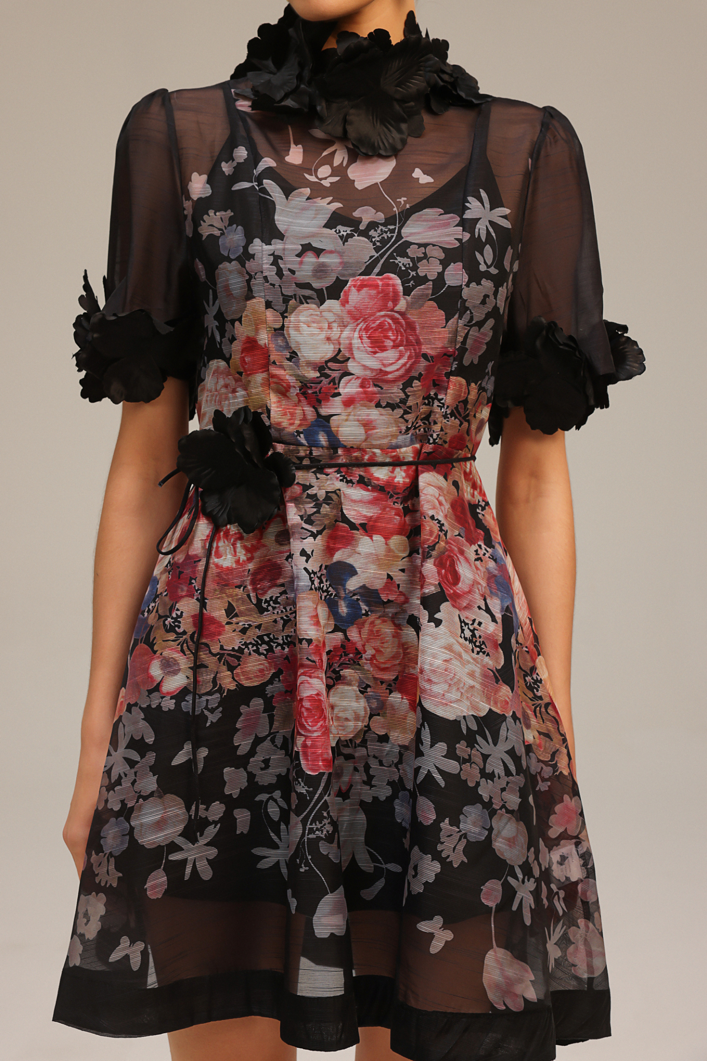 Sakude Short Sleeves Flowers Printed Mini Dress