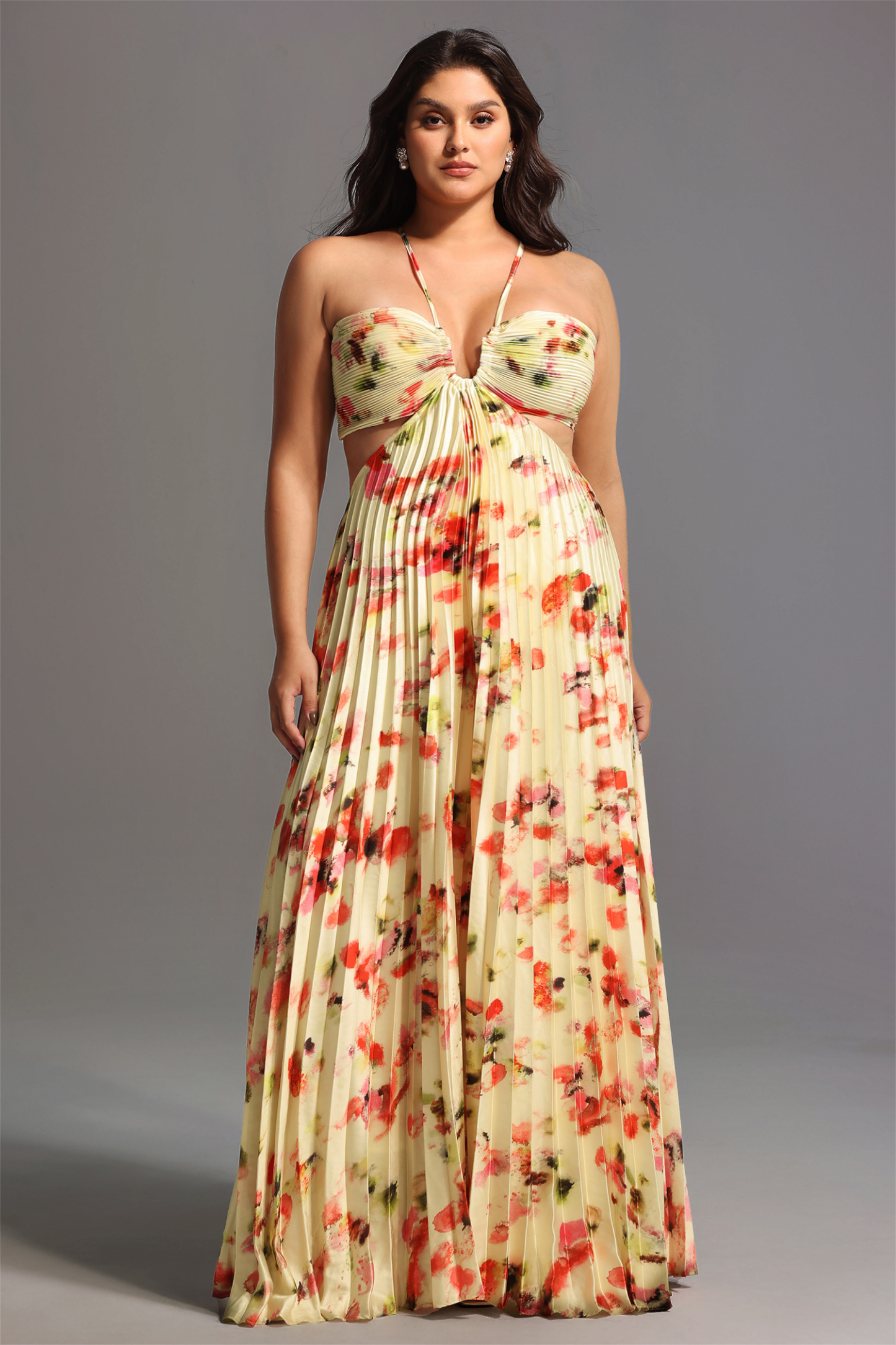 Huresa Halter Sleeveless V-Neck Hollow Out Maxi Dress