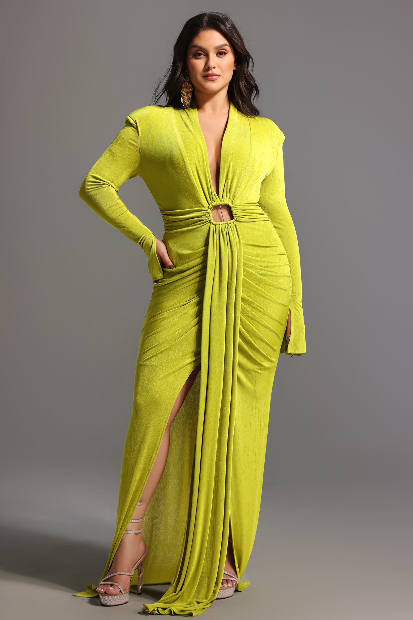 Naomi V-neck Long Sleeves Maxi Dress