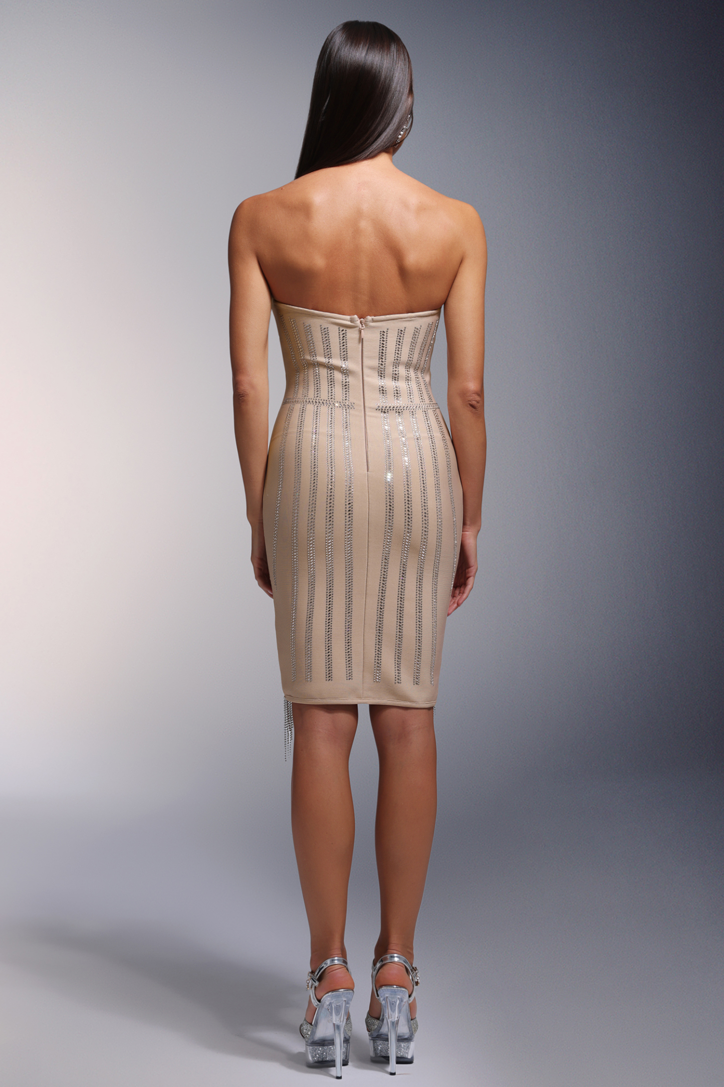 Iunne Deep-V Diamond Tassels Bandage Midi Dress