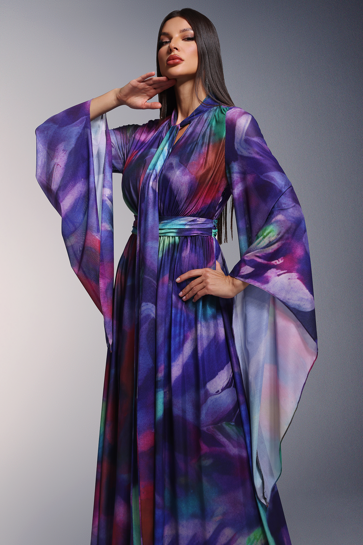 Gerasa Fold Long Sleeves Maxi Dress