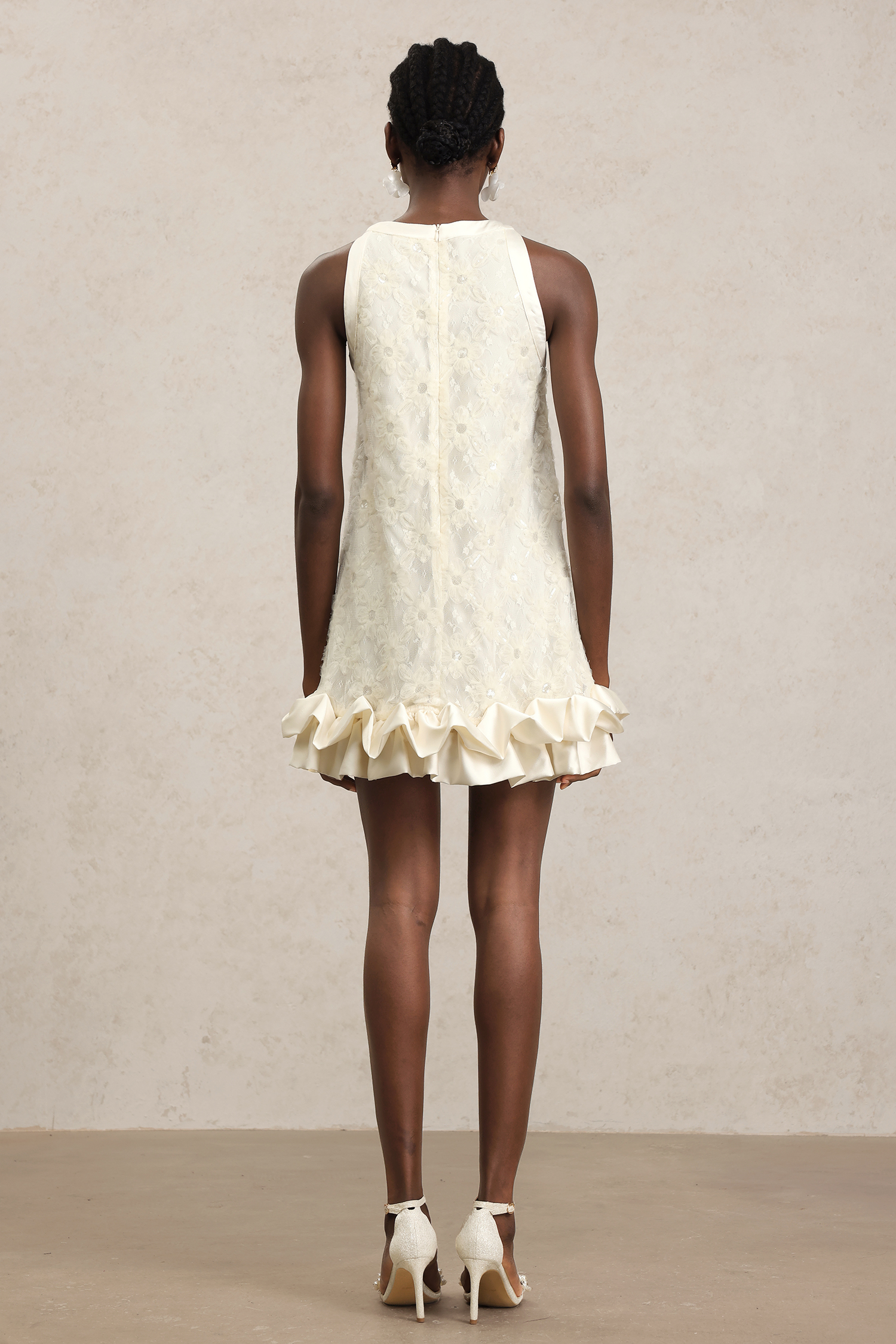 Tillie Sleeveles Round Neck Bowknot Flowers Mini Dress