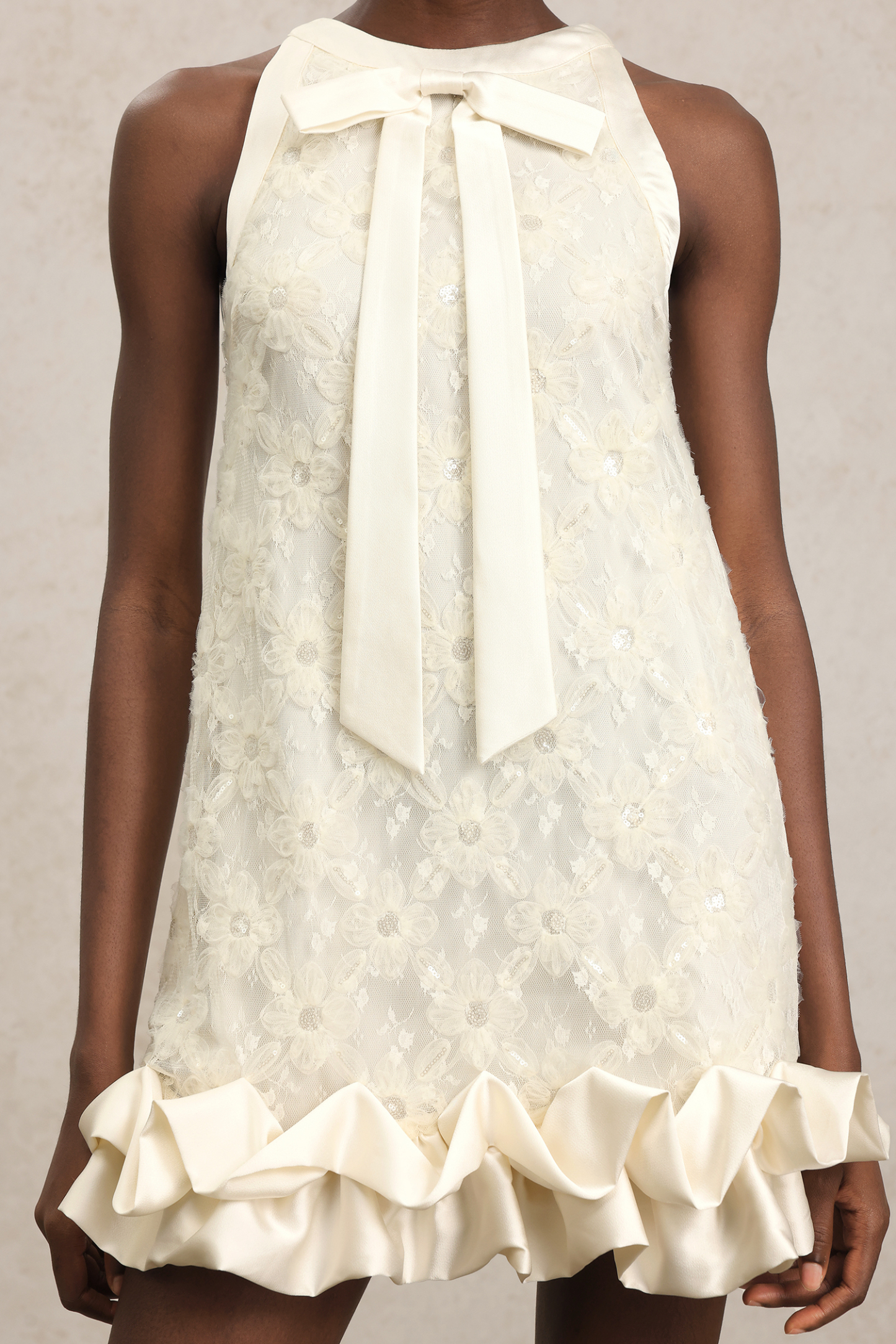 Tillie Sleeveles Round Neck Bowknot Flowers Mini Dress