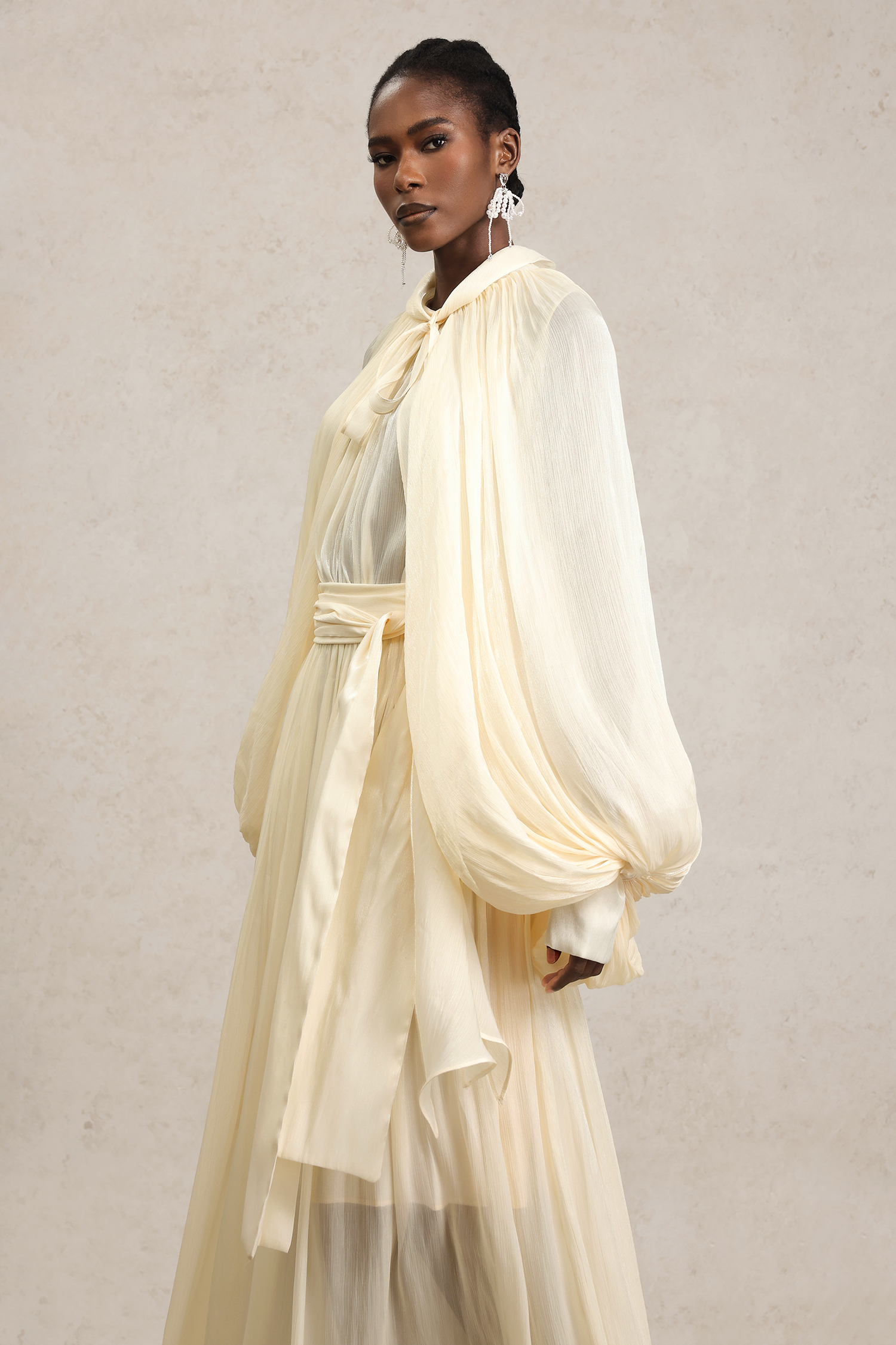 Grasa Long Sleeves Streamer Bowknot Maxi Dress