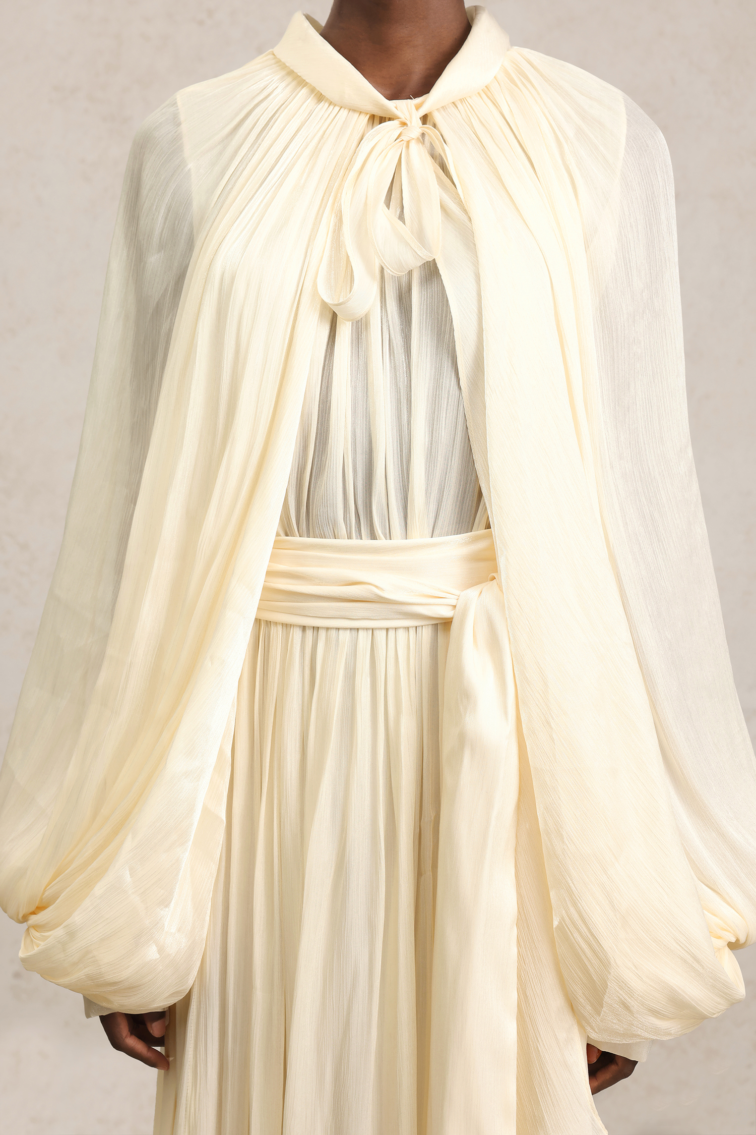 Grasa Long Sleeves Streamer Bowknot Maxi Dress
