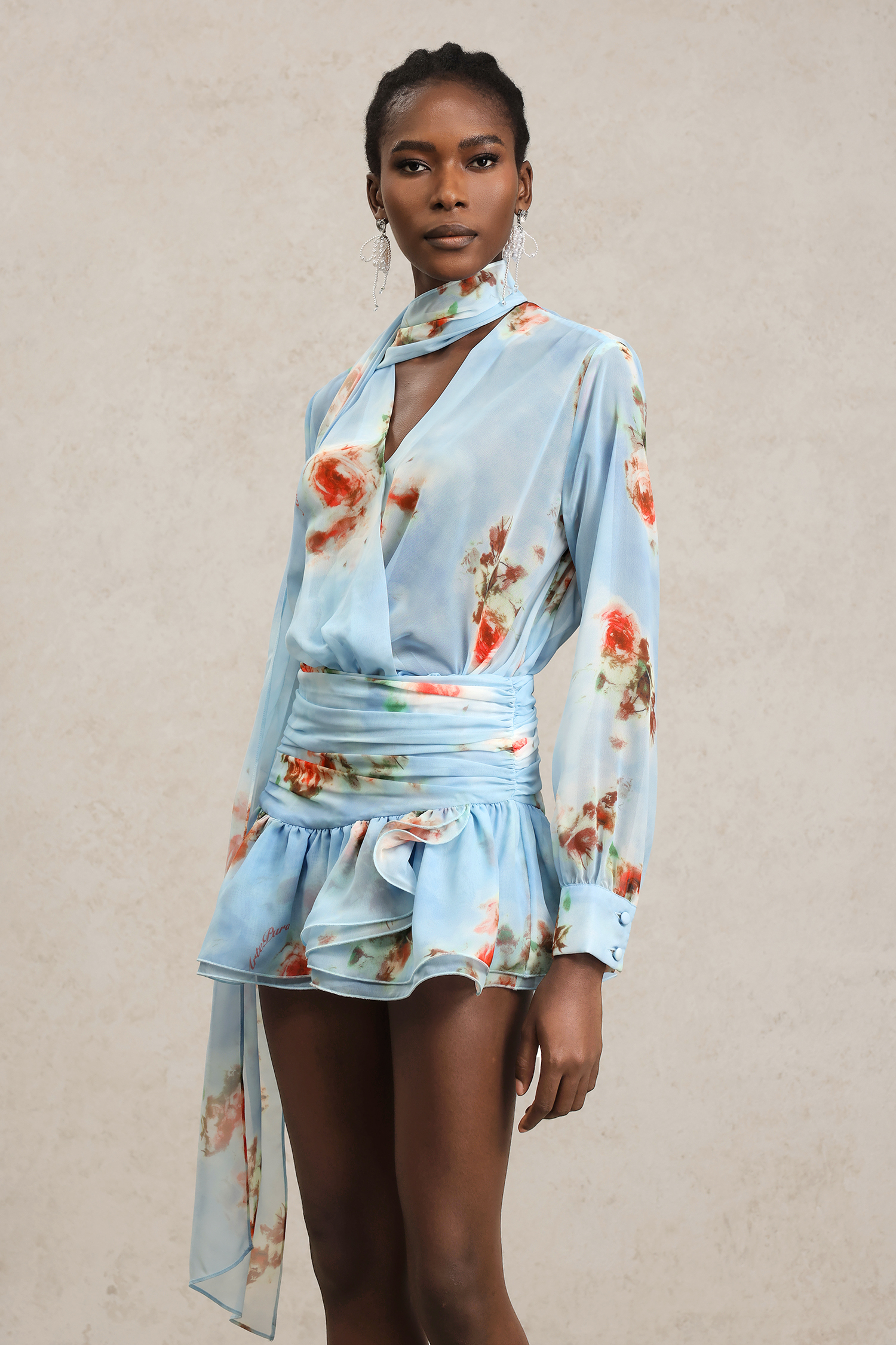 Xanty Long Sleeves V-Neck Floral Printed Streamer Mini Dress