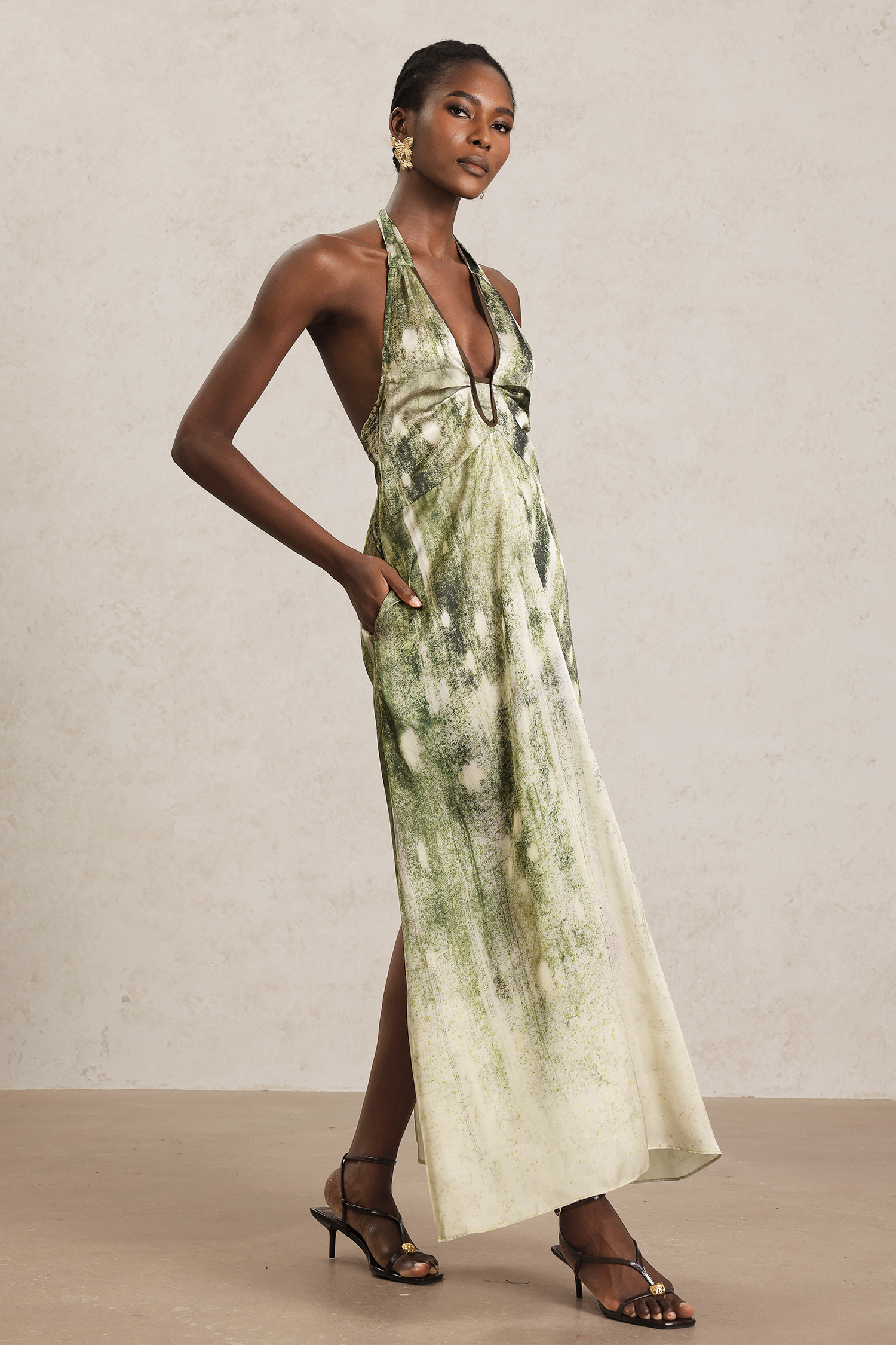 Kuhany V-Neck Sleeveless Printed Maxi Dress