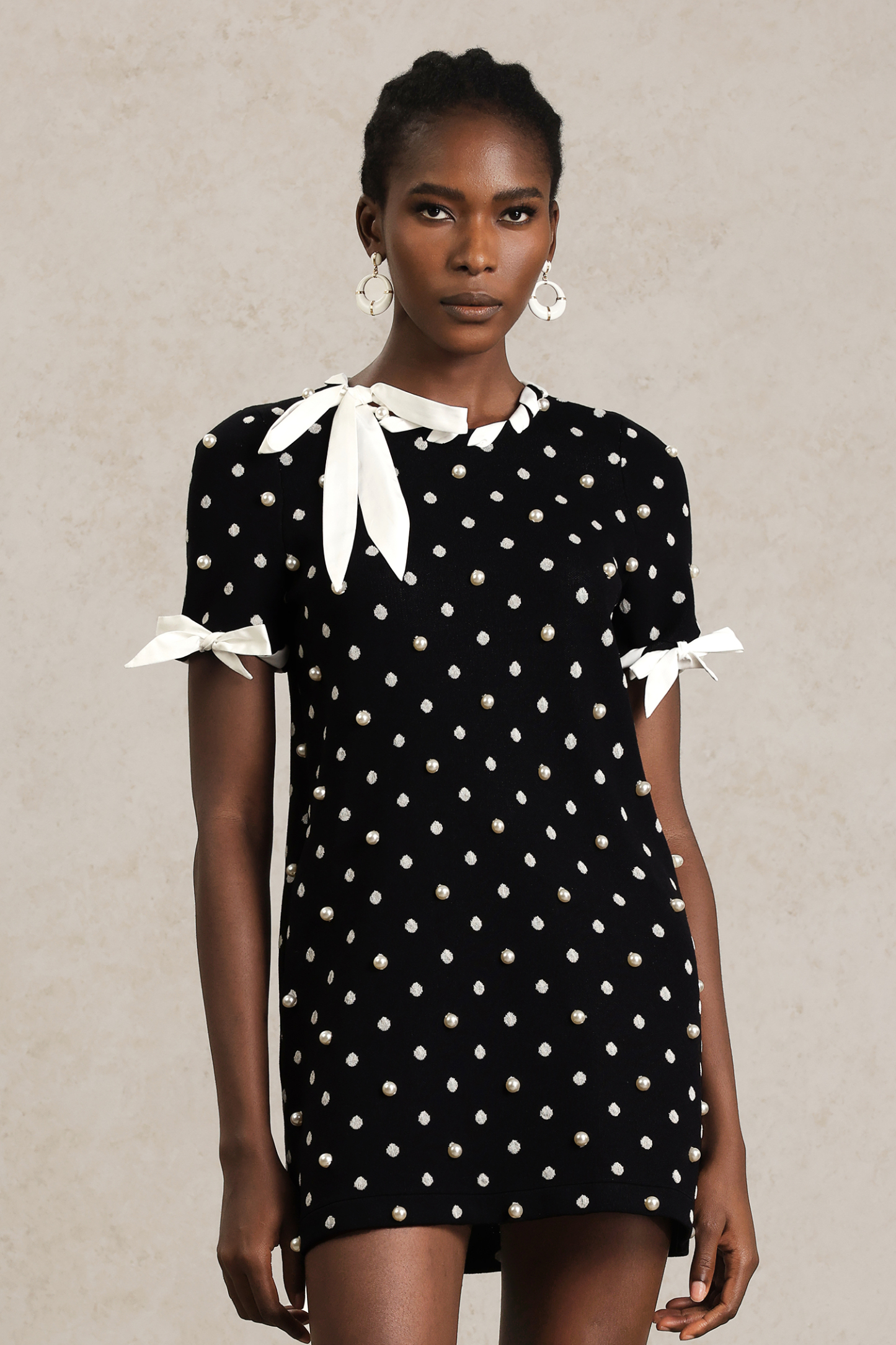 Falae Round Neck Short Sleeves Dot Printed Mini Dress