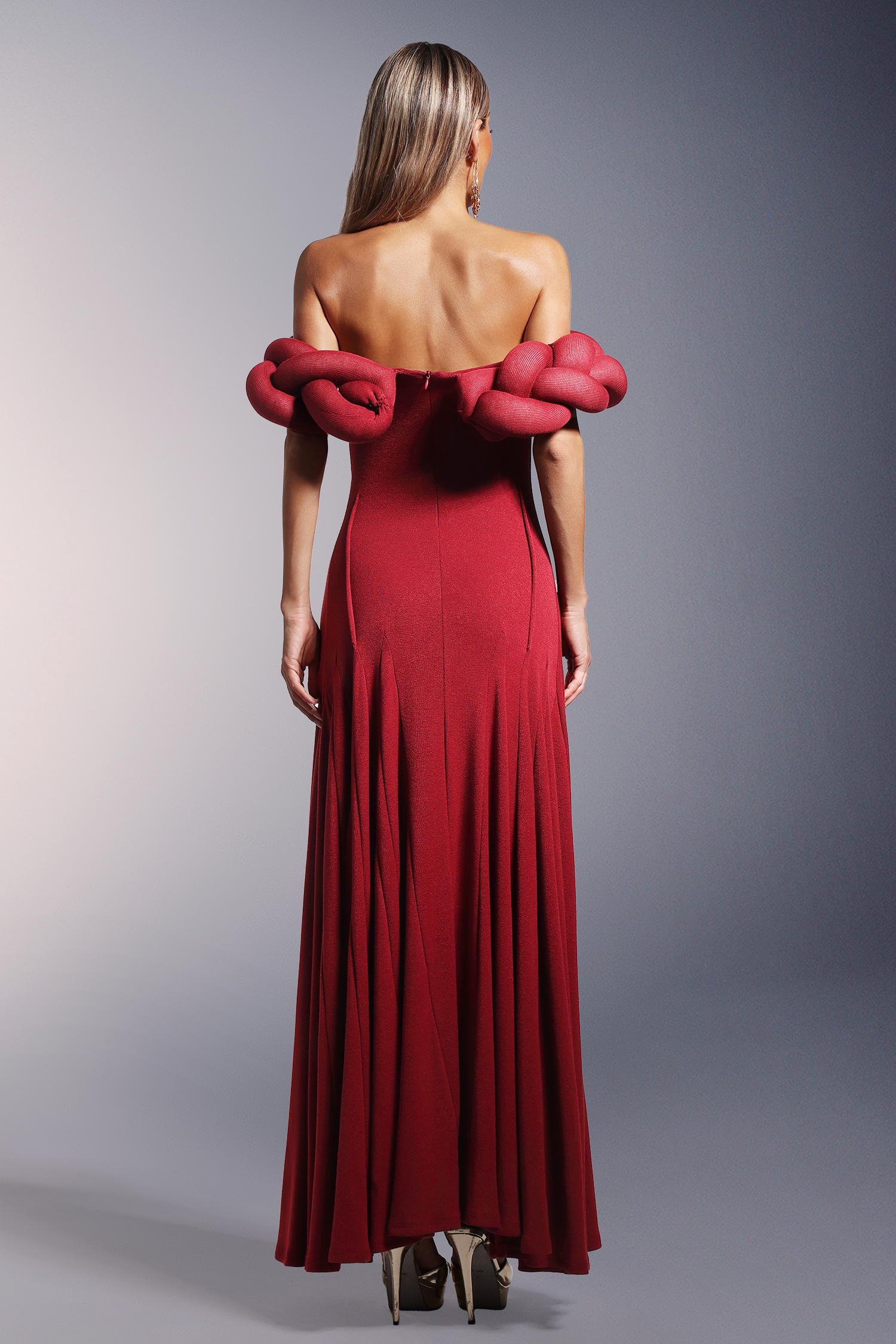 Winify Off-the-Shoulder Maxi Dress