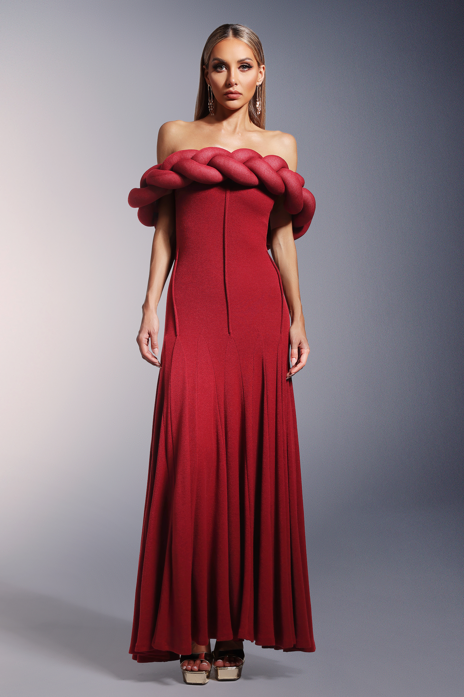 Winify Off-the-Shoulder Maxi Dress