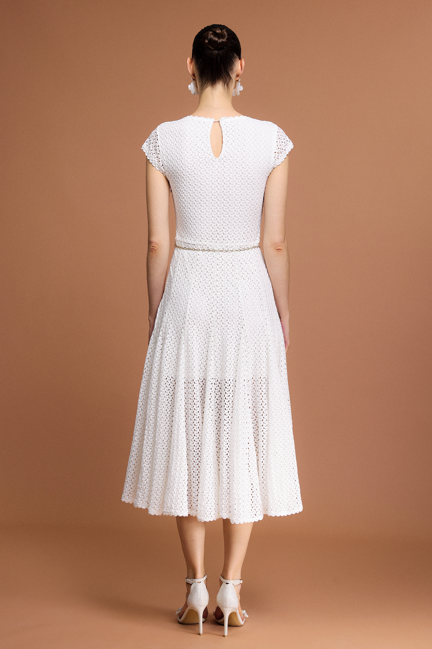 Eero Round Neck Short Sleeves Midi Dress