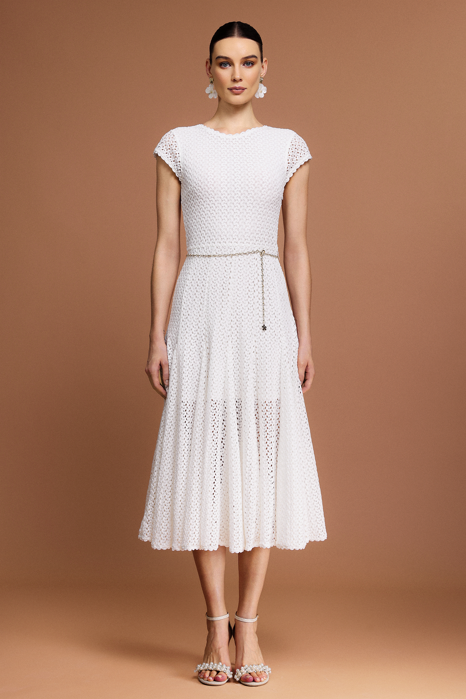 Eero Round Neck Short Sleeves Midi Dress