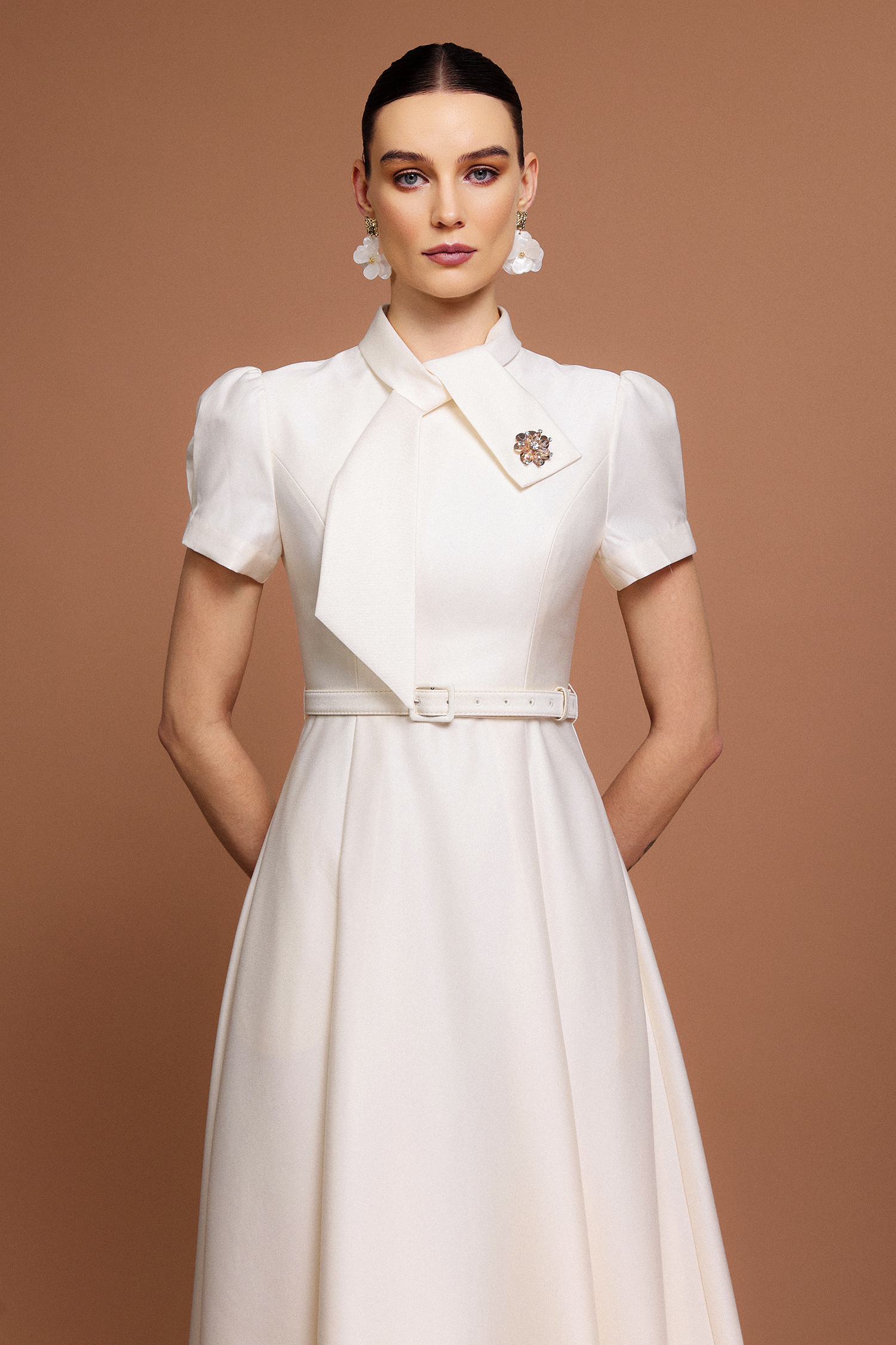 Indi Short Sleeves Diamond Midi Dress