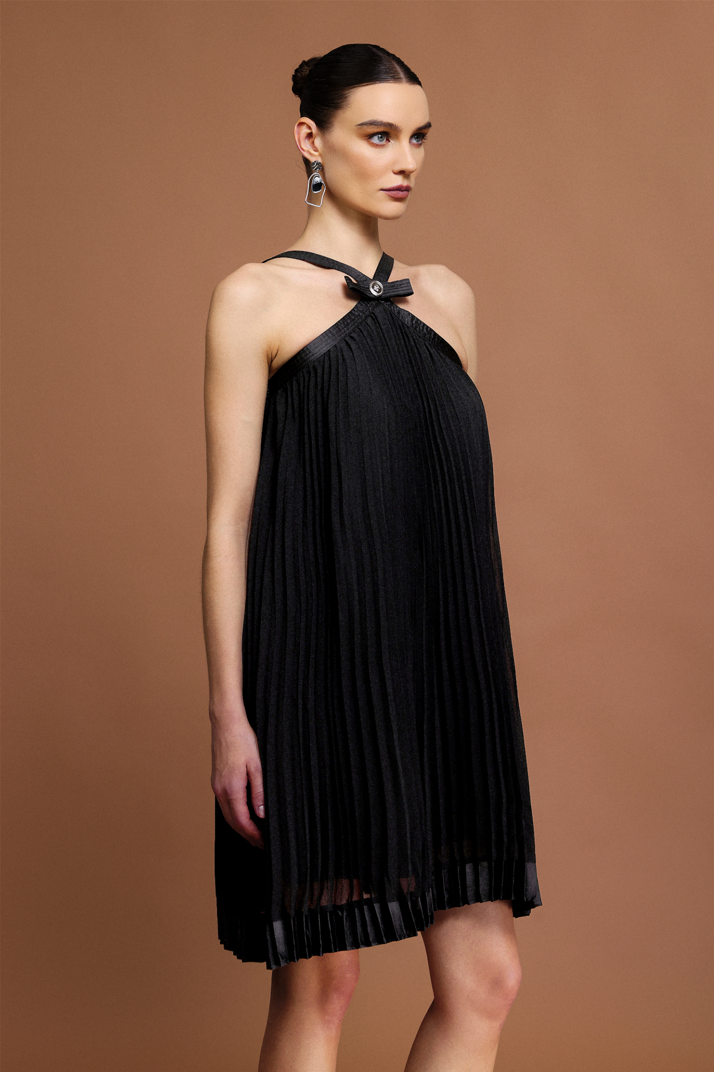 Salerio Sleeveless Bowknot Folds Mini Dress