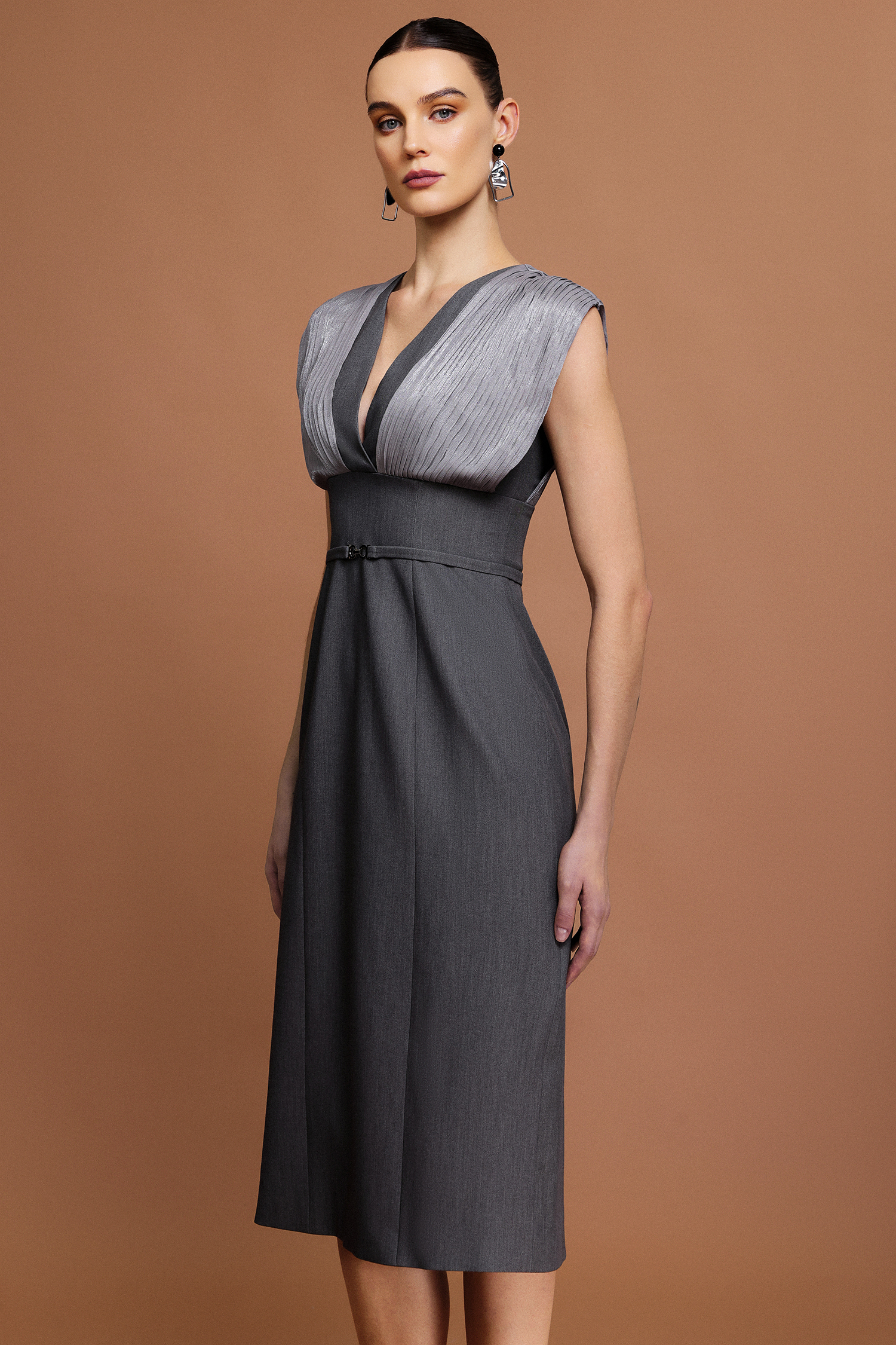 Melia V-Neck Sleeveless Folds Midi Dress