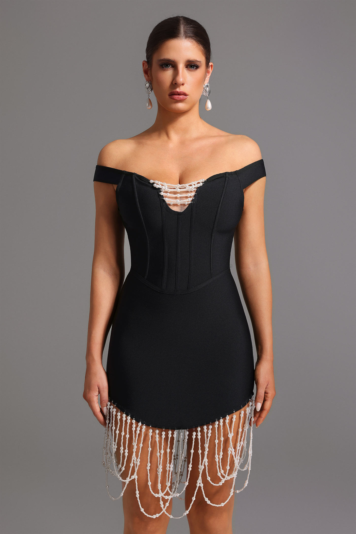 Oval Bandage Off-the-Shoulder Bandage Tassel Pearls Midi Dress