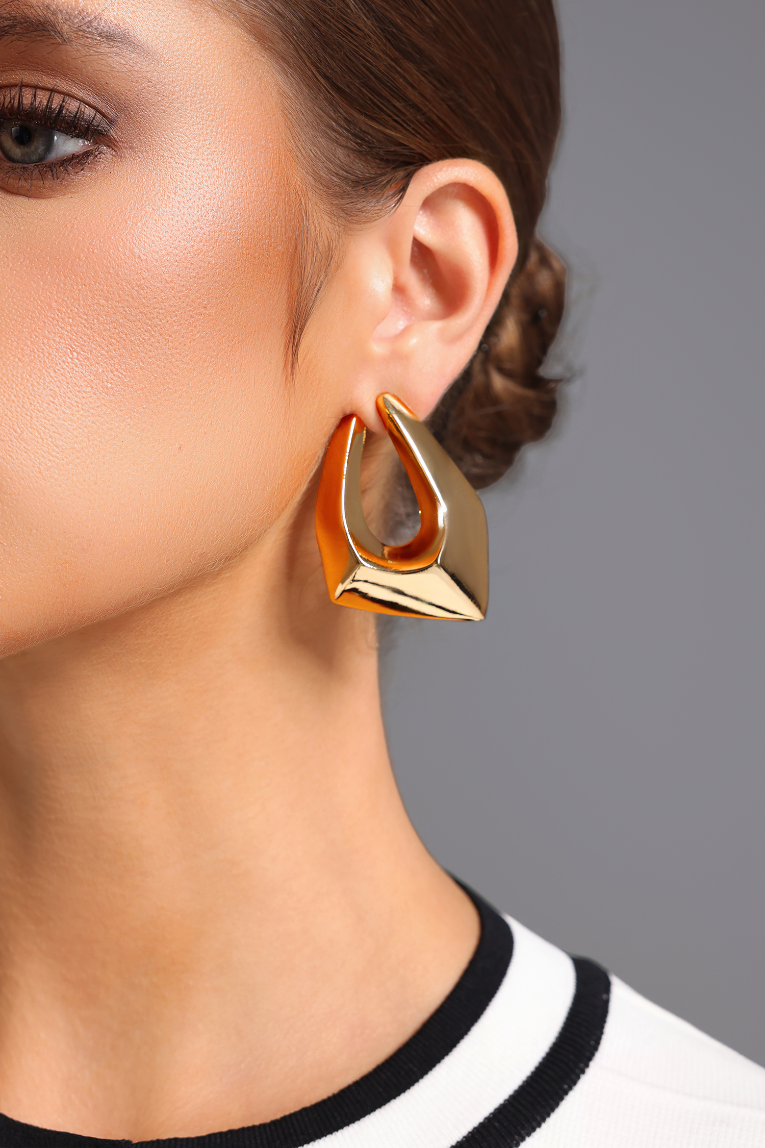 Oval Geometry Irregular Metal Earrings – Bellabarnett